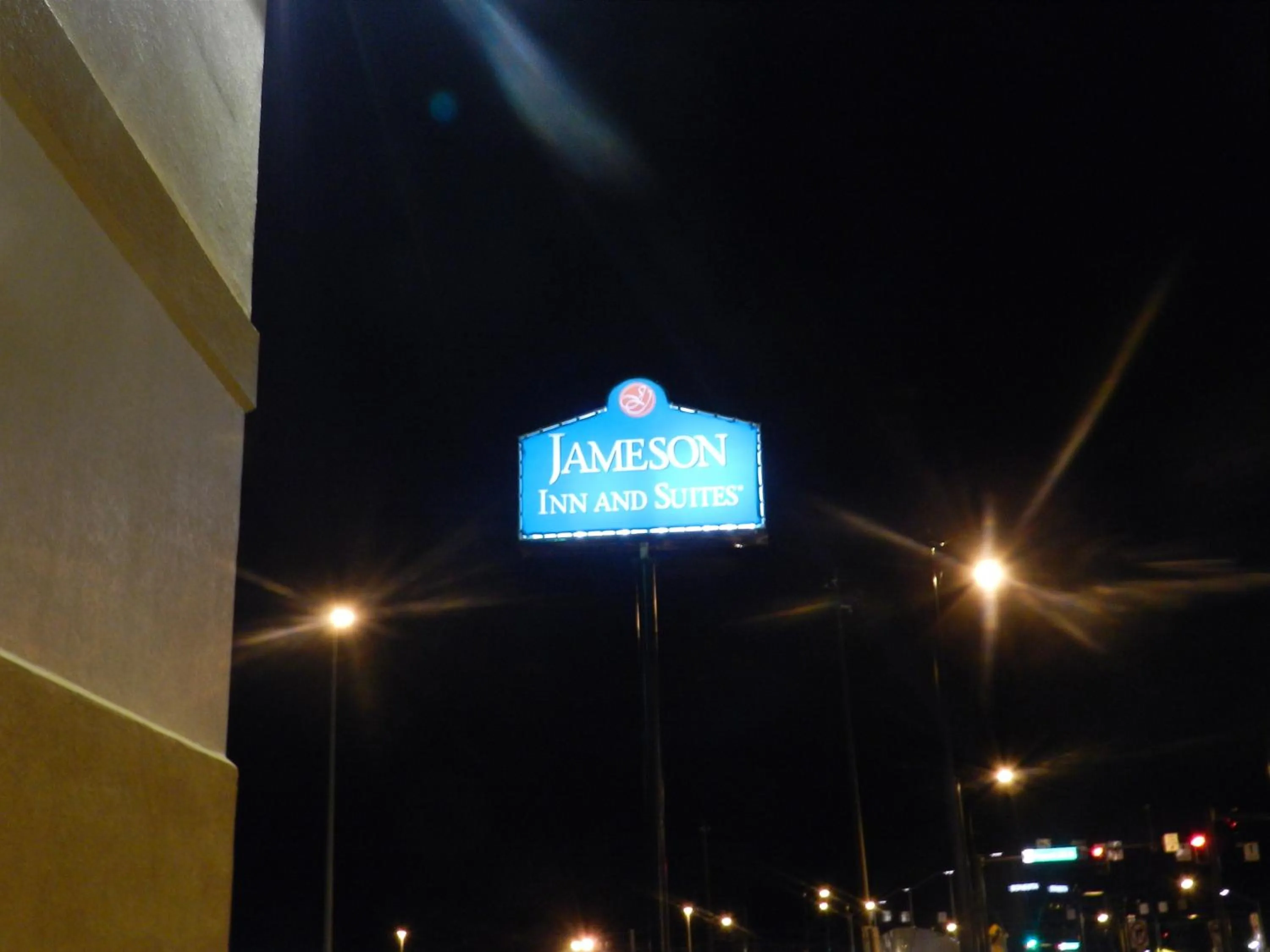 Facade/entrance in Haven Inn & Suites