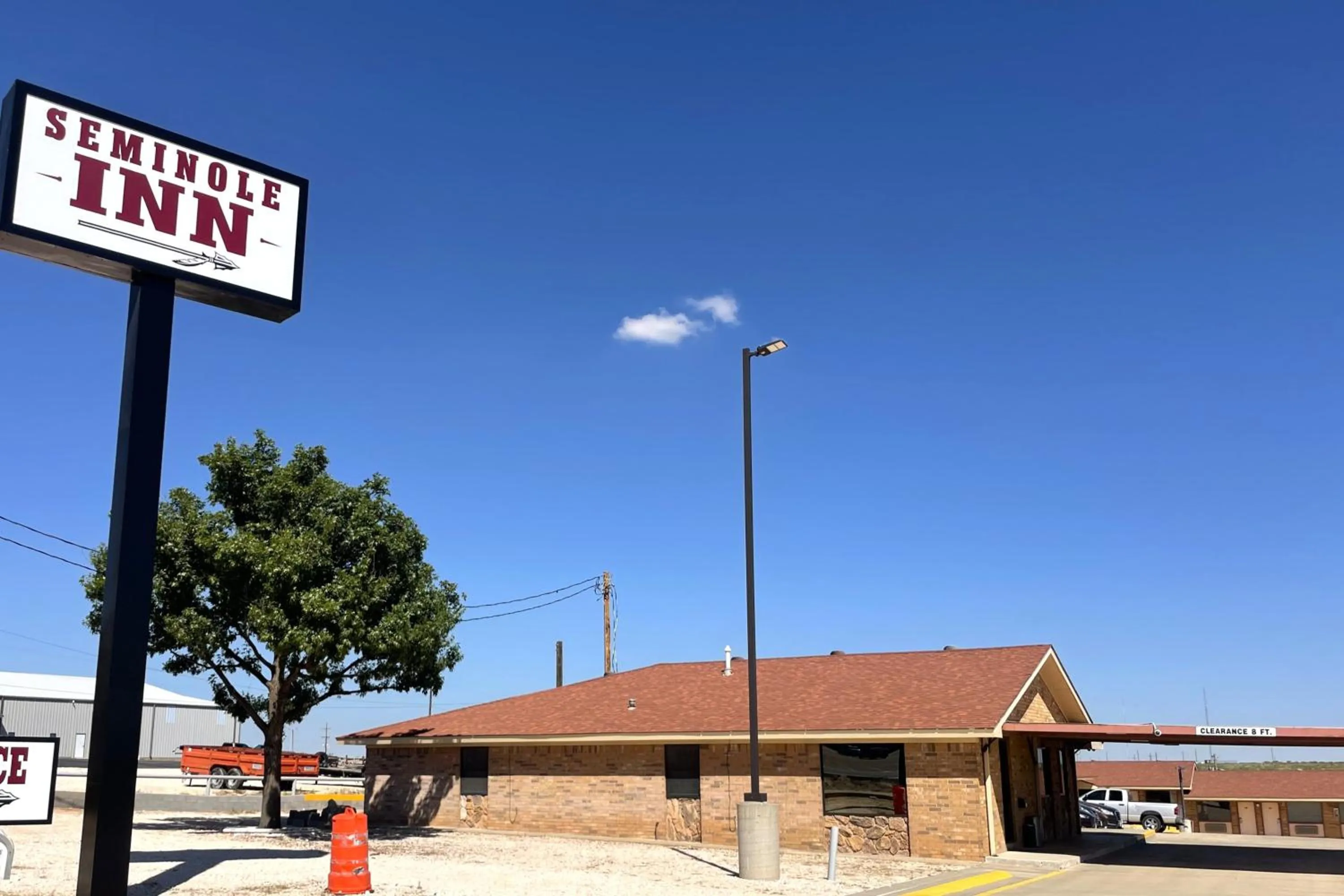 Property building in Seminole Inn Near New Mexico Hwy 62