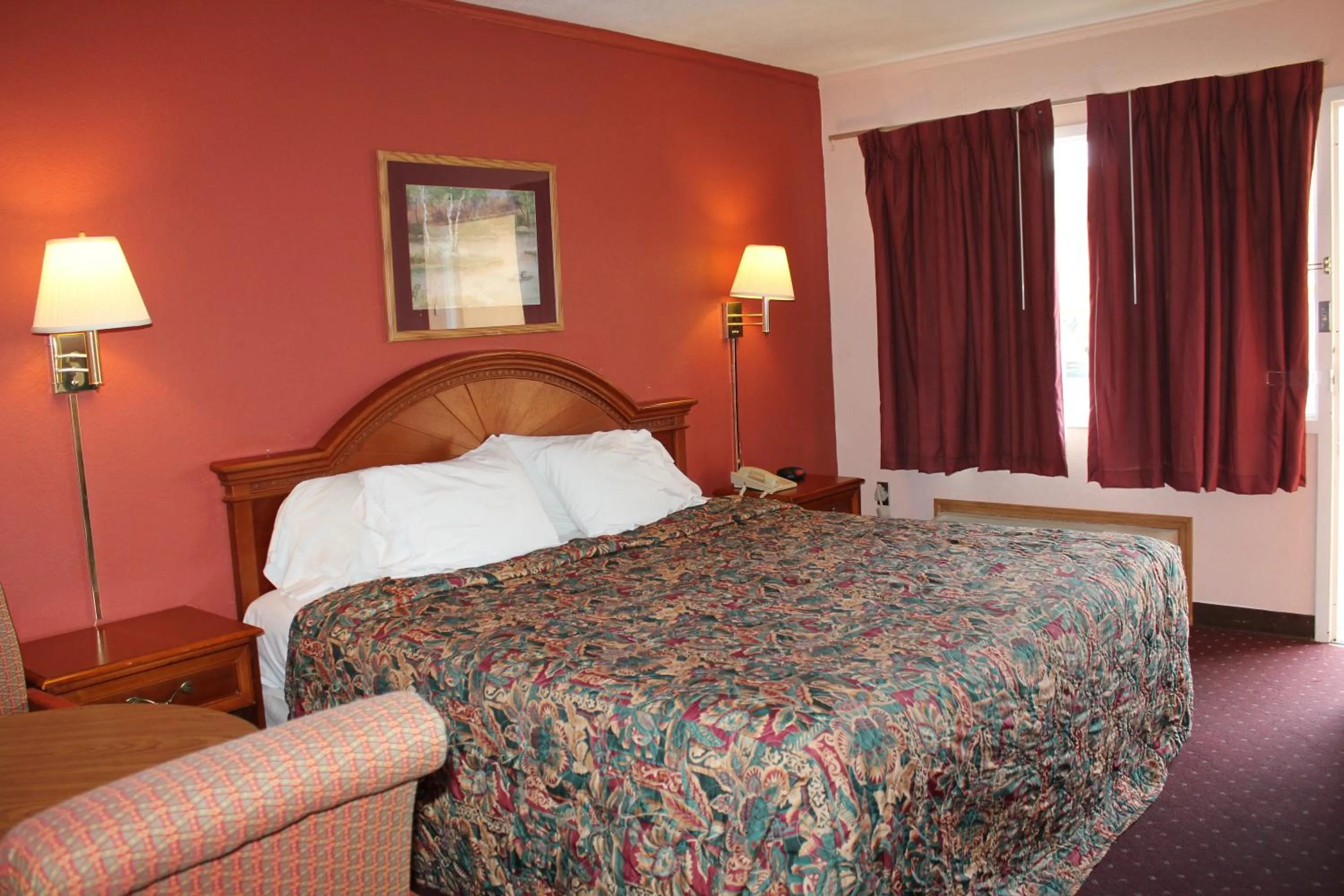 Bed in Andrew Johnson Inn