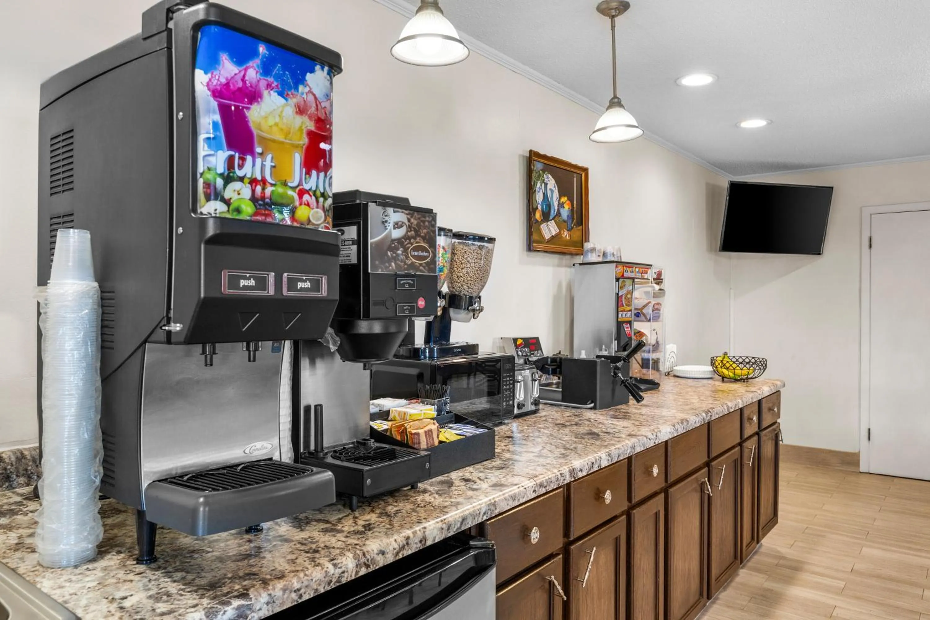 Breakfast in Americas Best Value Inn Belleville