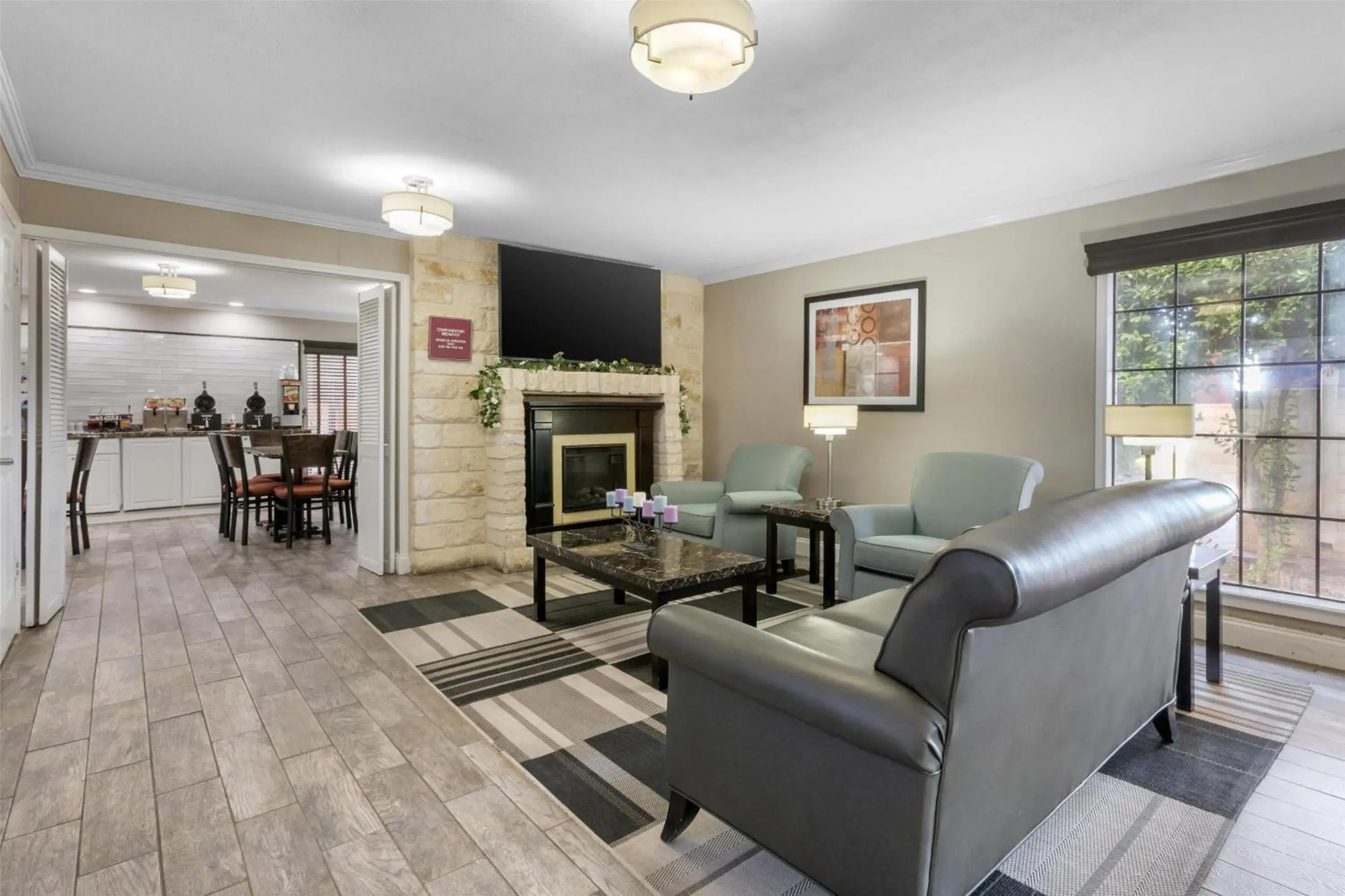 Lobby or reception in Best Western Brady Inn Lobby or reception in Best Western Brady Inn