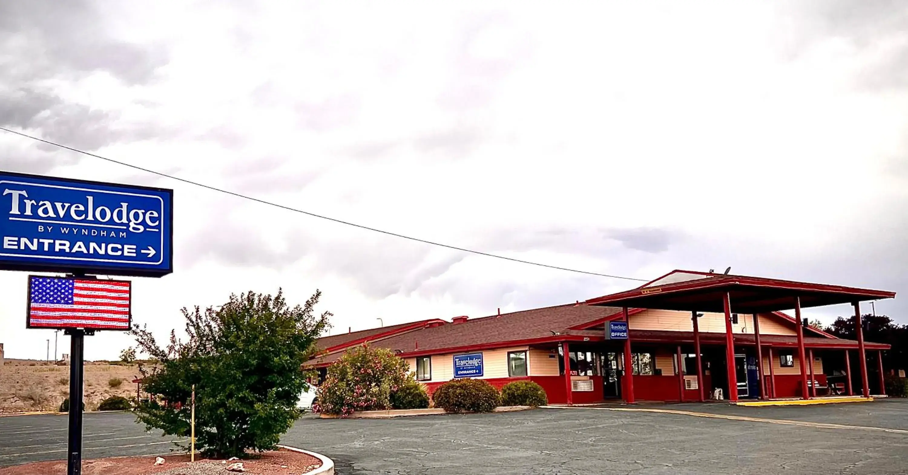 Property building in Travelodge by Wyndham Truth or Consequences Property building in Travelodge by Wyndham Truth or Consequences