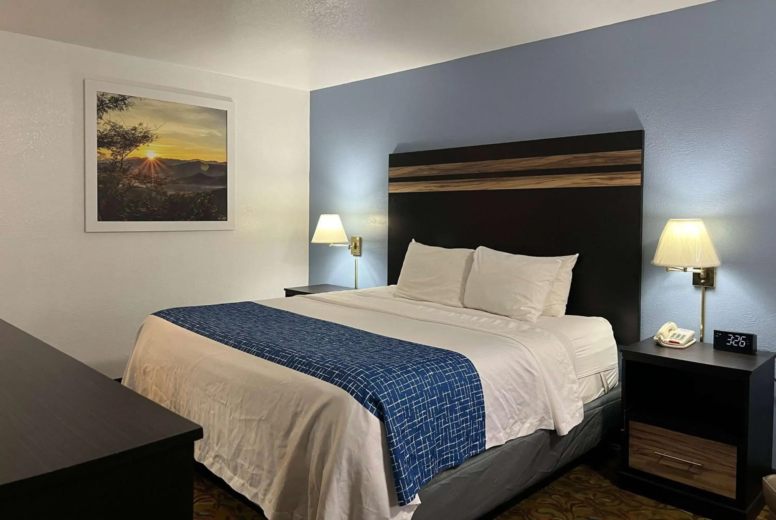 Photo of the whole room, Bed in Travelodge by Wyndham Truth or Consequences Photo of the whole room, Bed in Travelodge by Wyndham Truth or Consequences