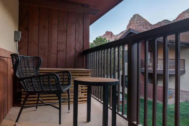 Cliffrose Springdale, Curio Collection By Hilton