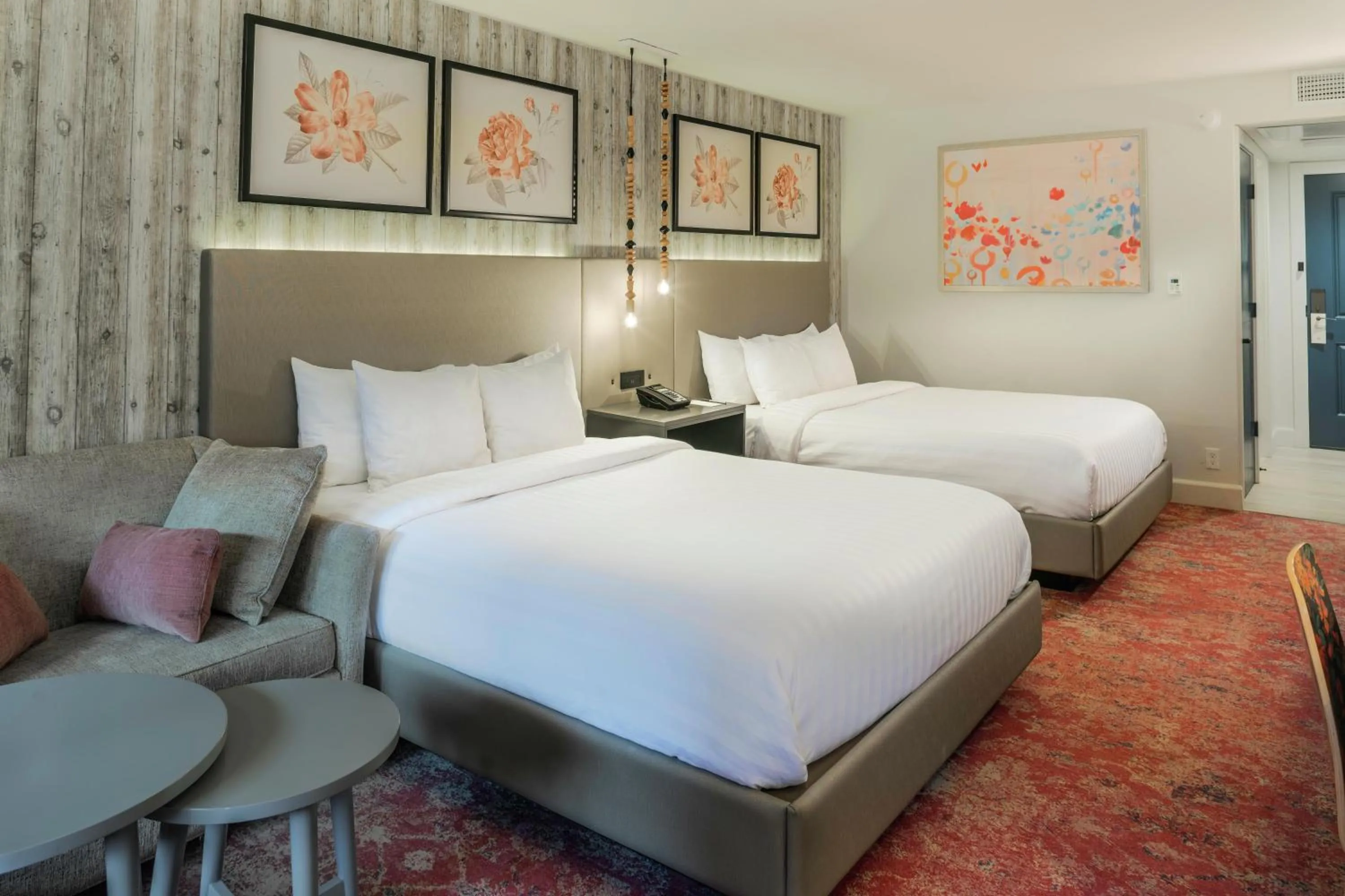 Photo of the whole room, Bed in Cliffrose Springdale, Curio Collection By Hilton