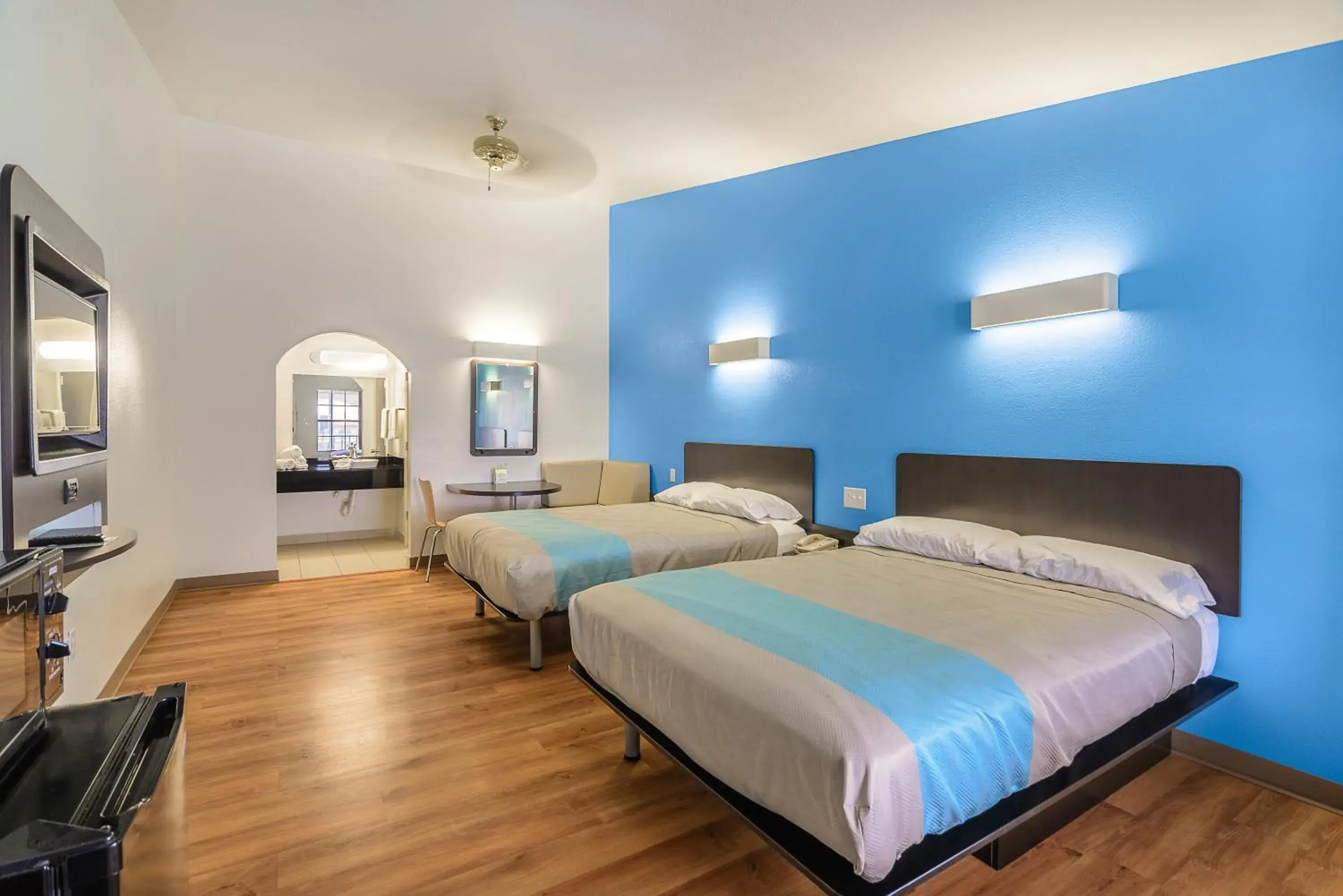 Bedroom, Bed in Motel 6-Canton, TX Bedroom, Bed in Motel 6-Canton, TX