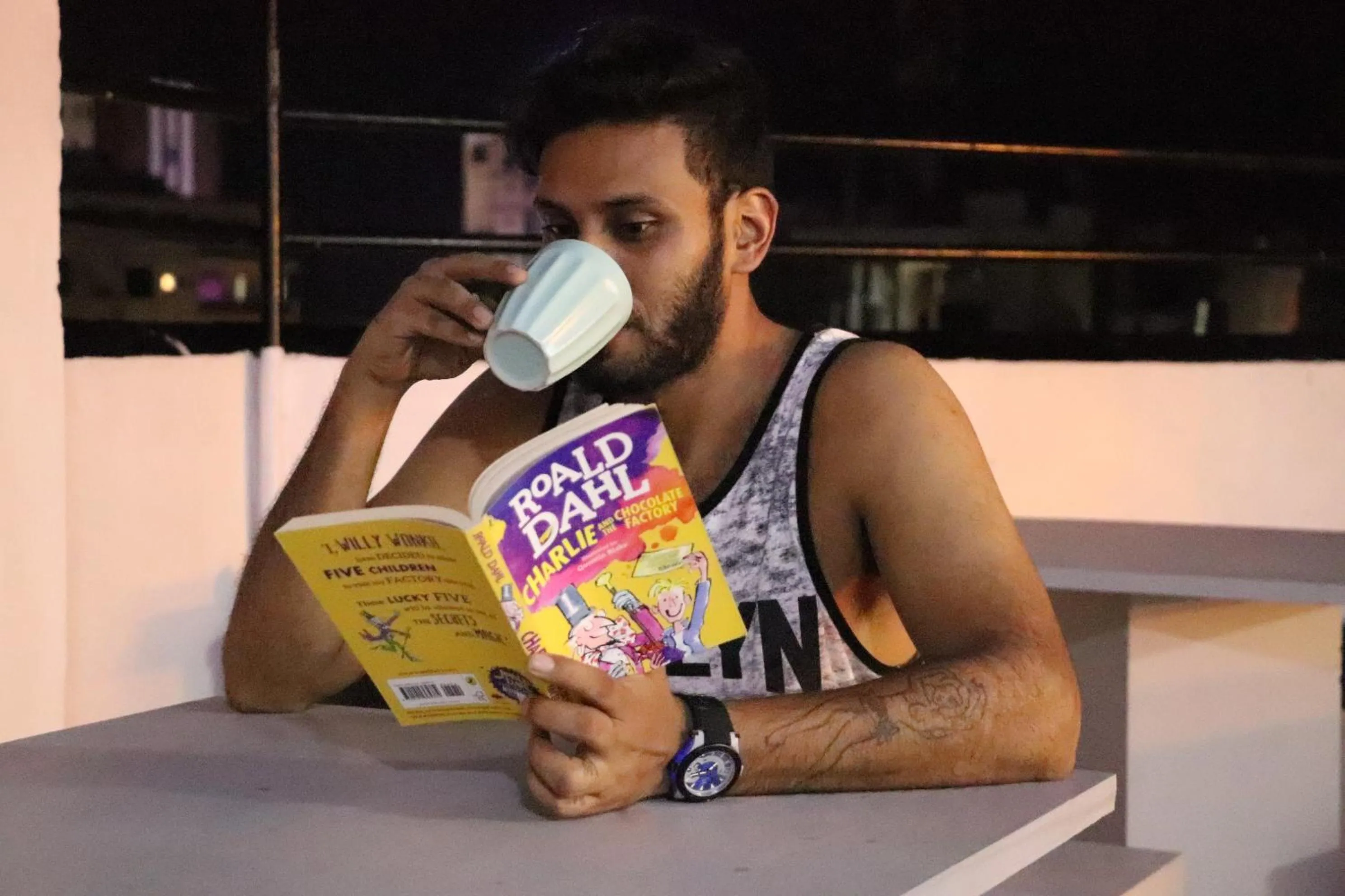 People in Miracle Colombo City Hostel