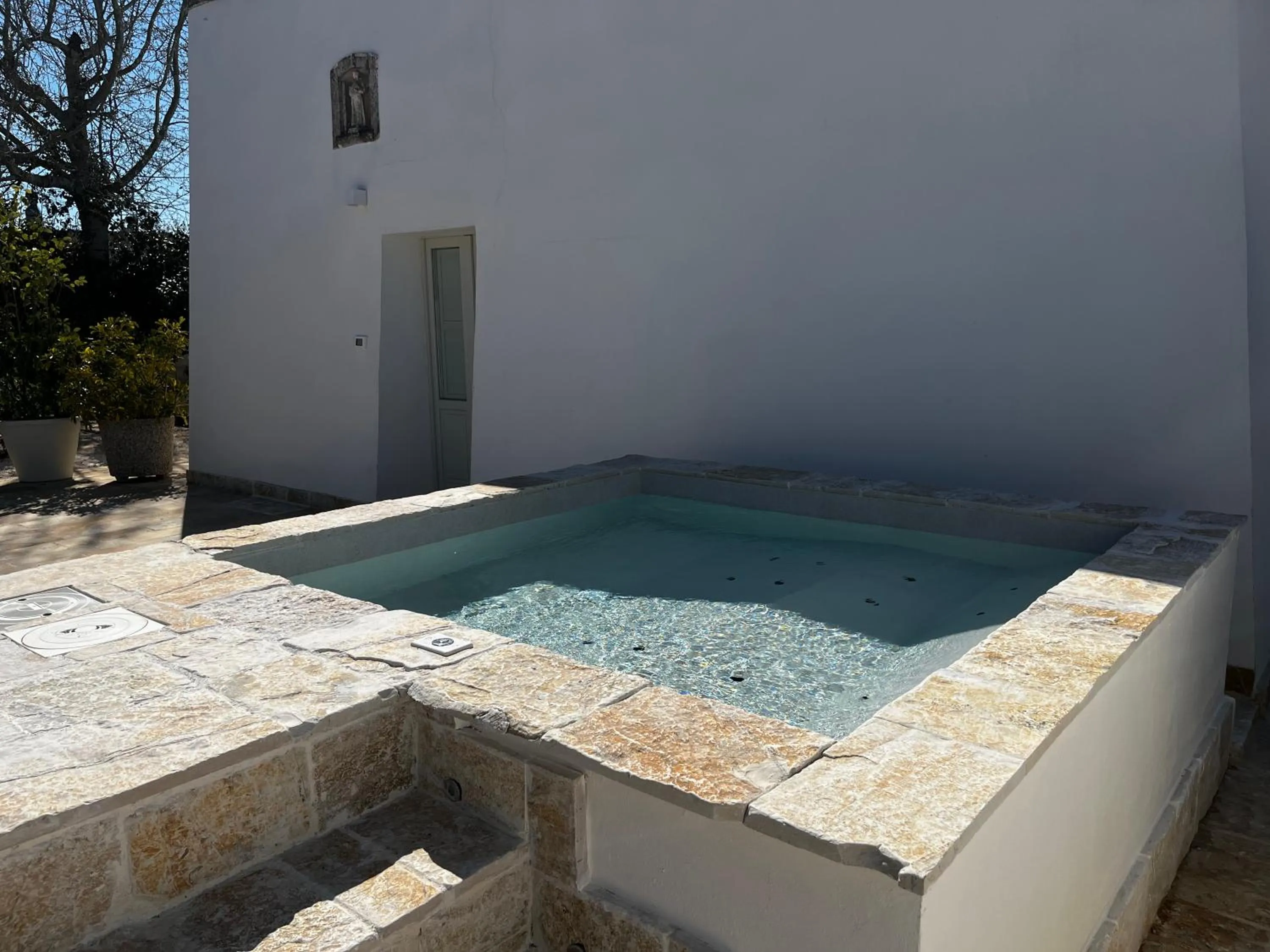 Hot Tub in Villa Ada-Trulli Puglia