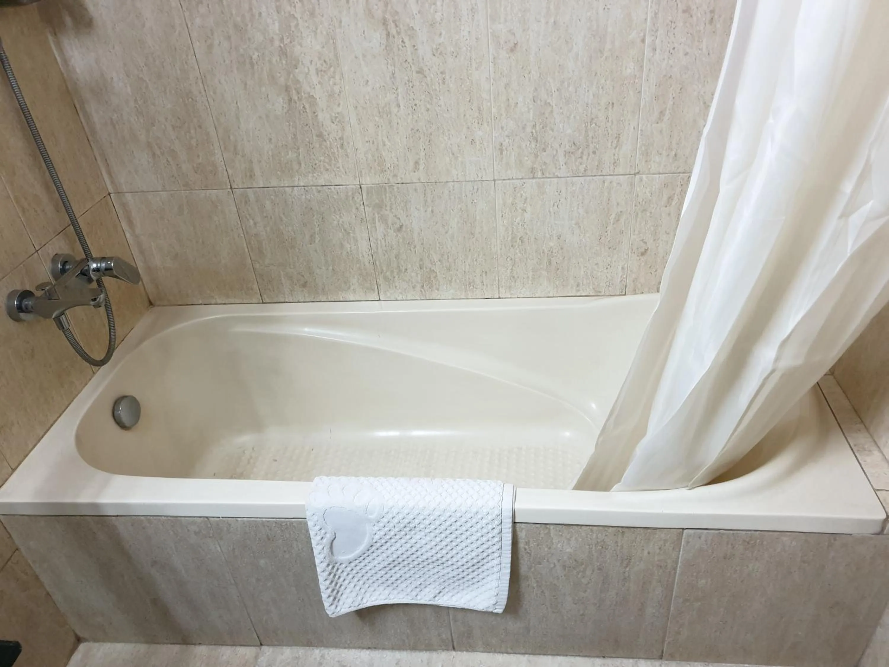 Hot Tub in Hotel Highgarden