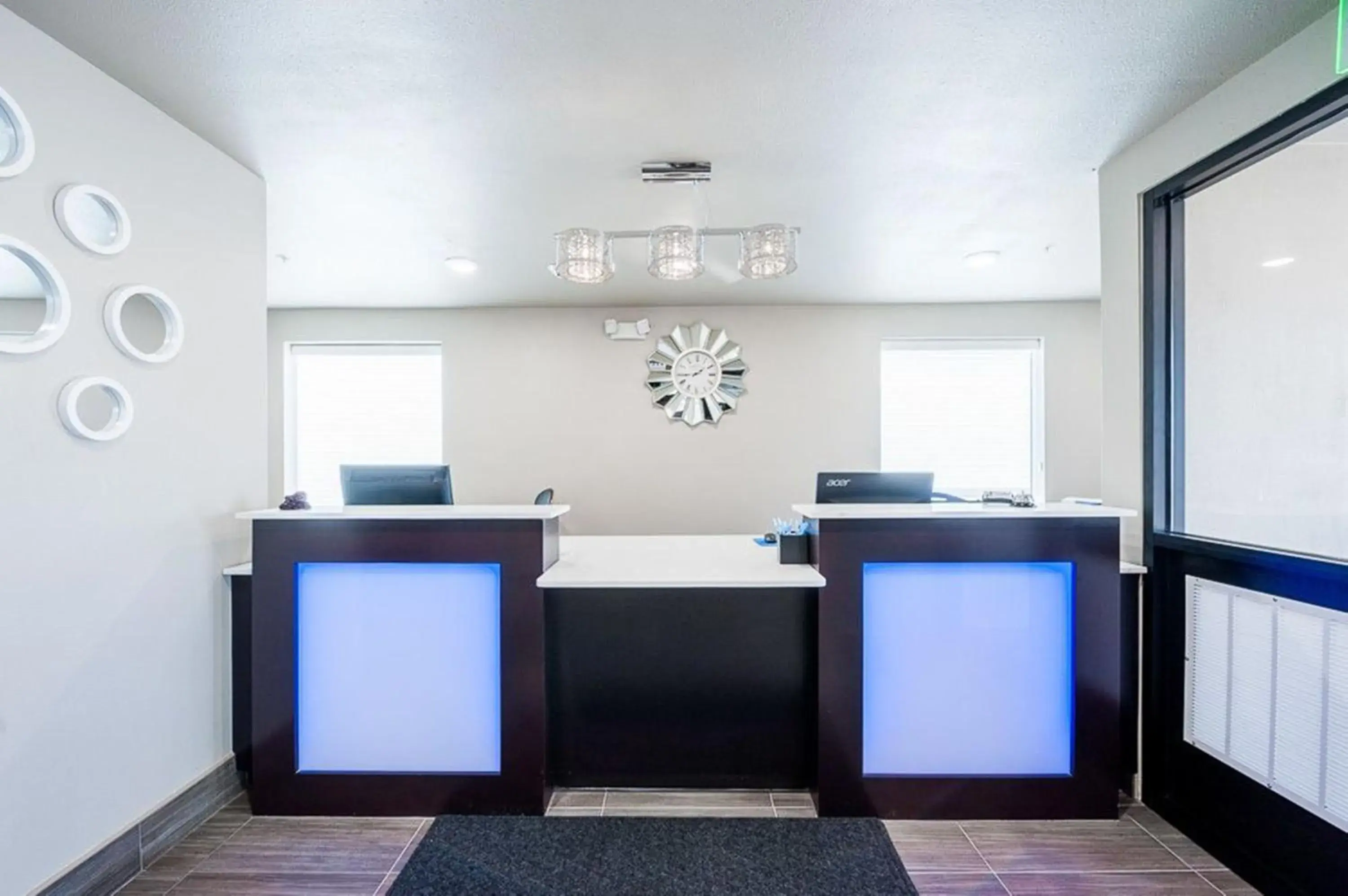 Lobby or reception in Stratford House Inn Lobby or reception in Stratford House Inn