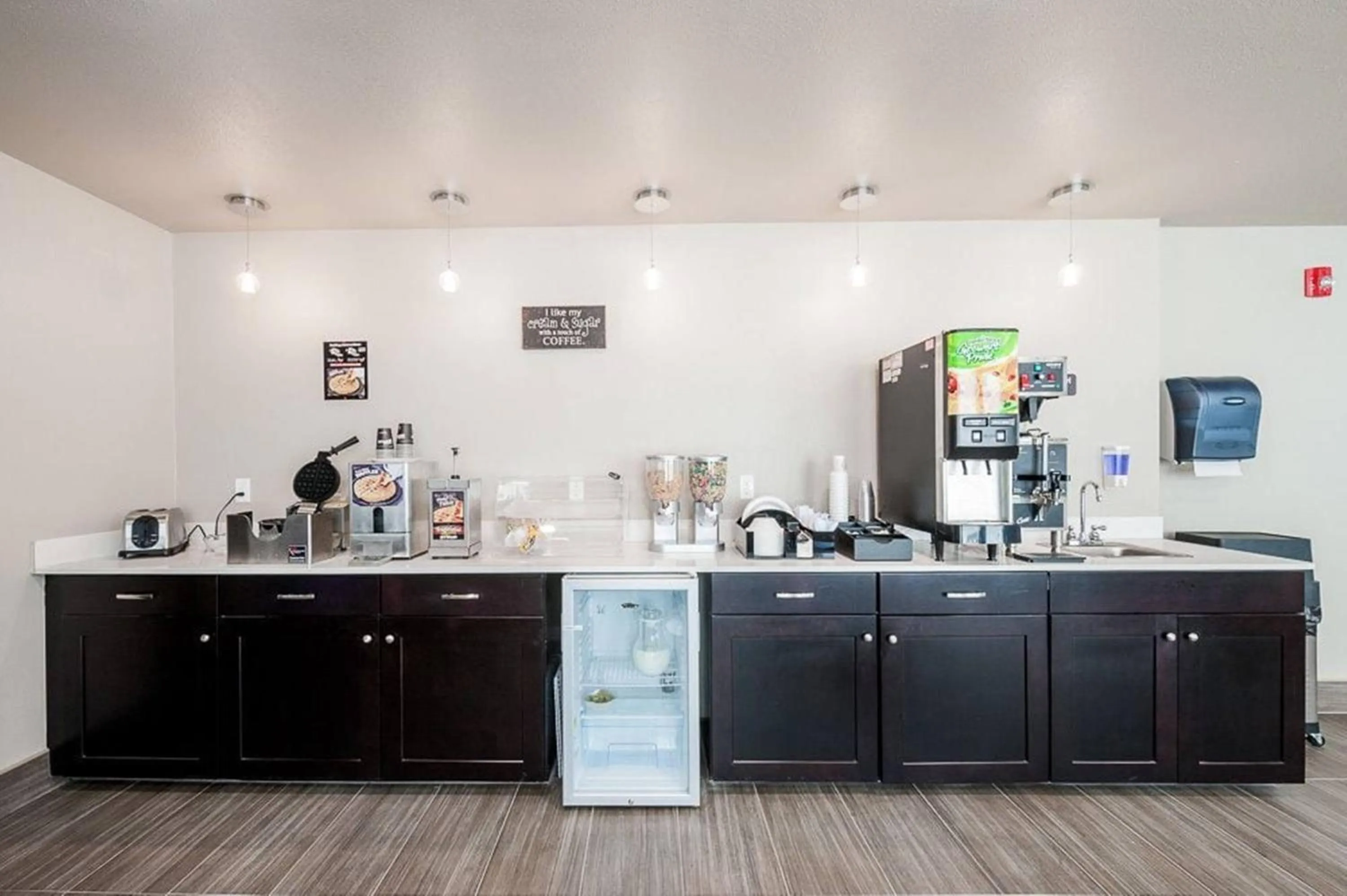 Food and drinks in Stratford House Inn