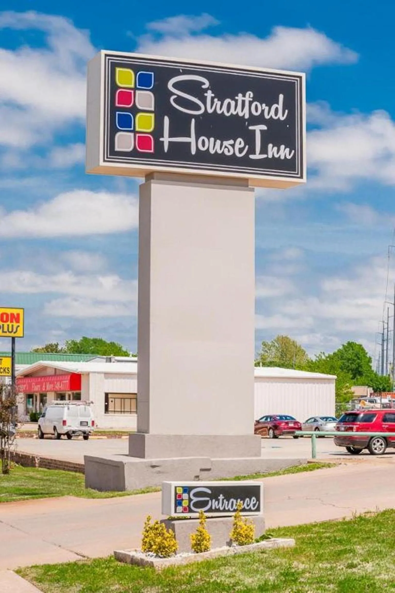 Property logo or sign in Stratford House Inn
