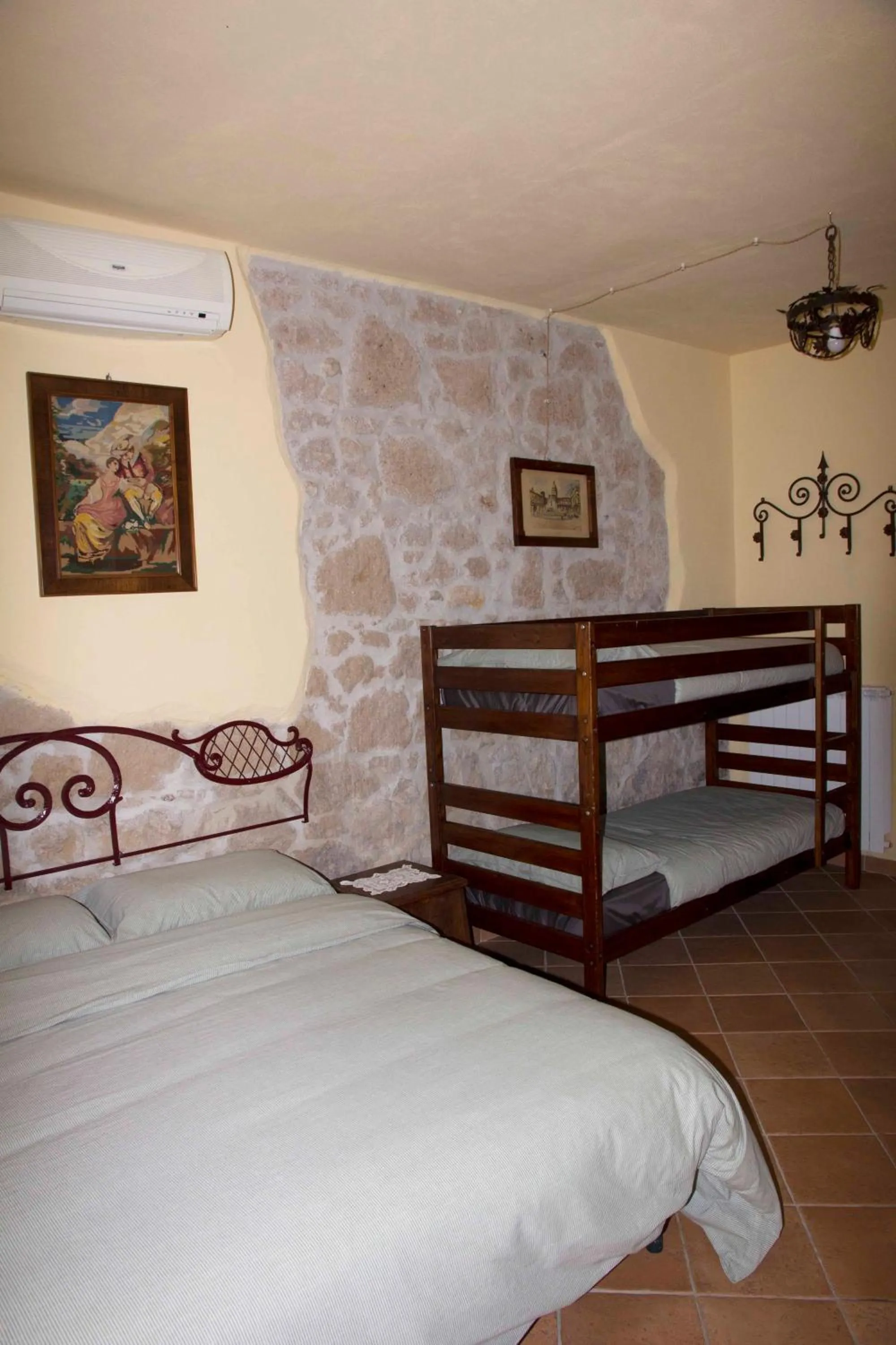 Photo of the whole room, Bed in Casale san Pietro