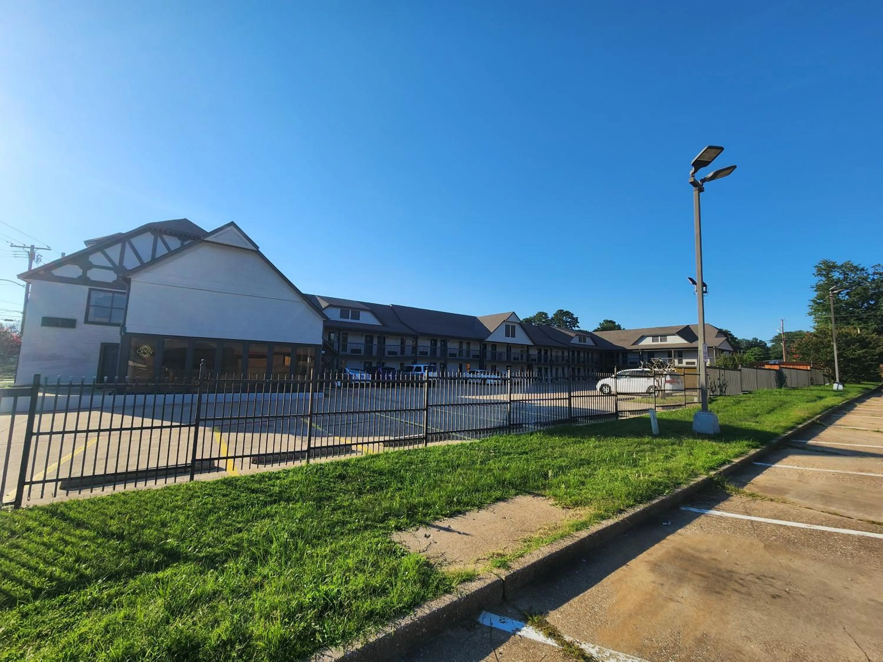 Property building in Americas Best Value Inn Longview