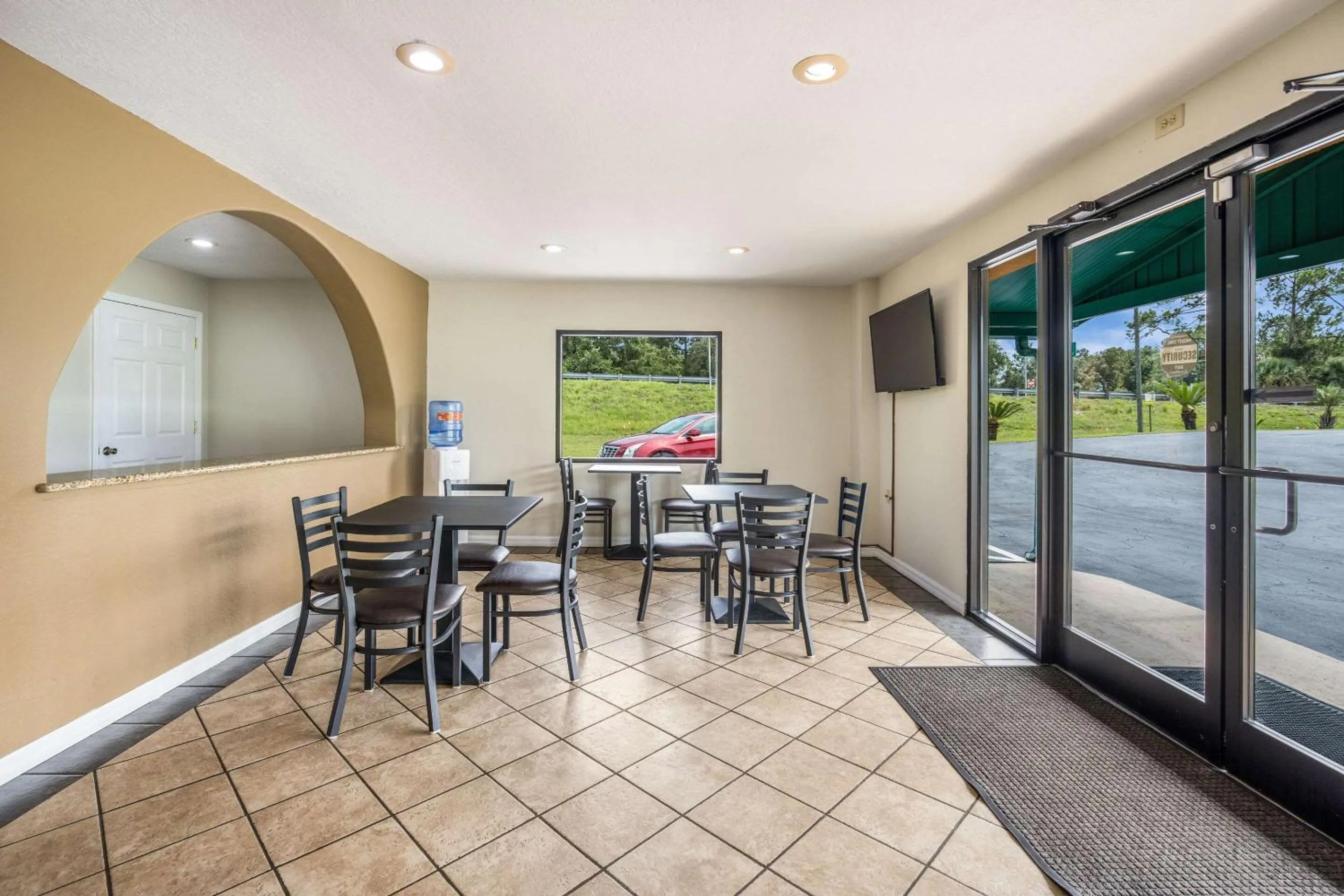 Restaurant/places to eat in Quality Inn White Springs Suwanee