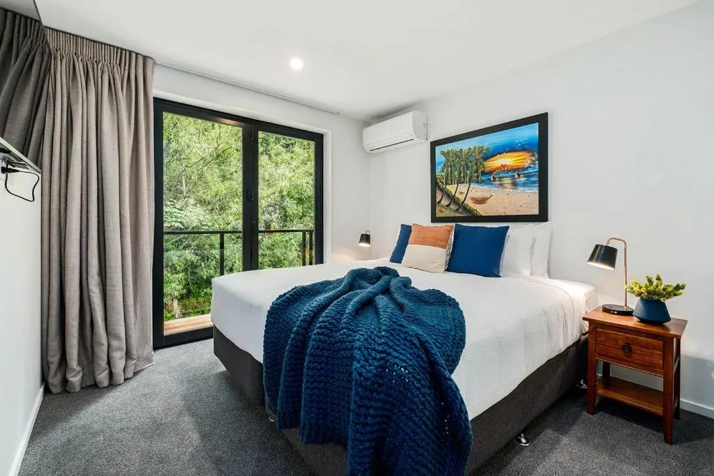 Bed in Bright, Modern, Plush - Brand New Townhouse