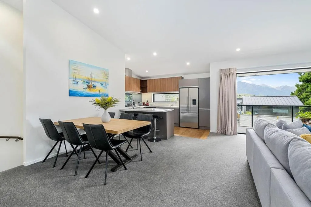 Kitchen or kitchenette in Bright, Modern, Plush - Brand New Townhouse