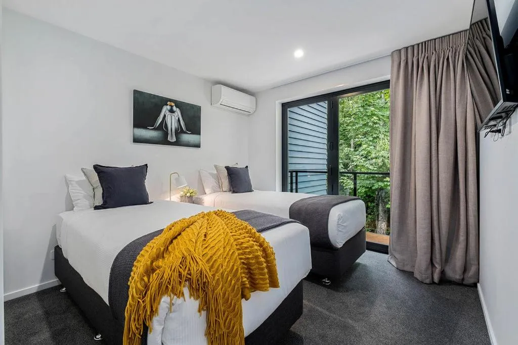 Bed in Bright, Modern, Plush - Brand New Townhouse