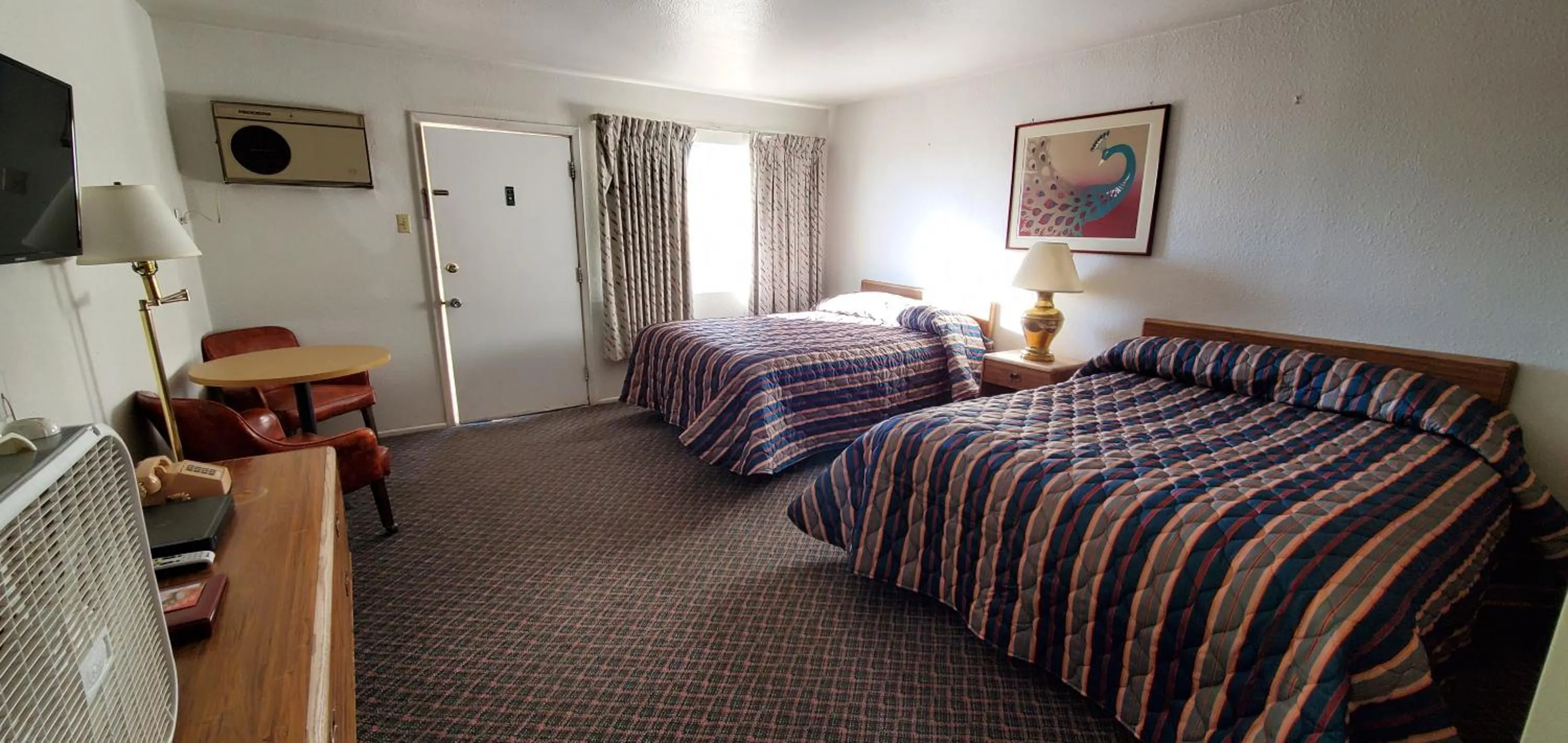 Bed in Budget Inn Motel Gallup