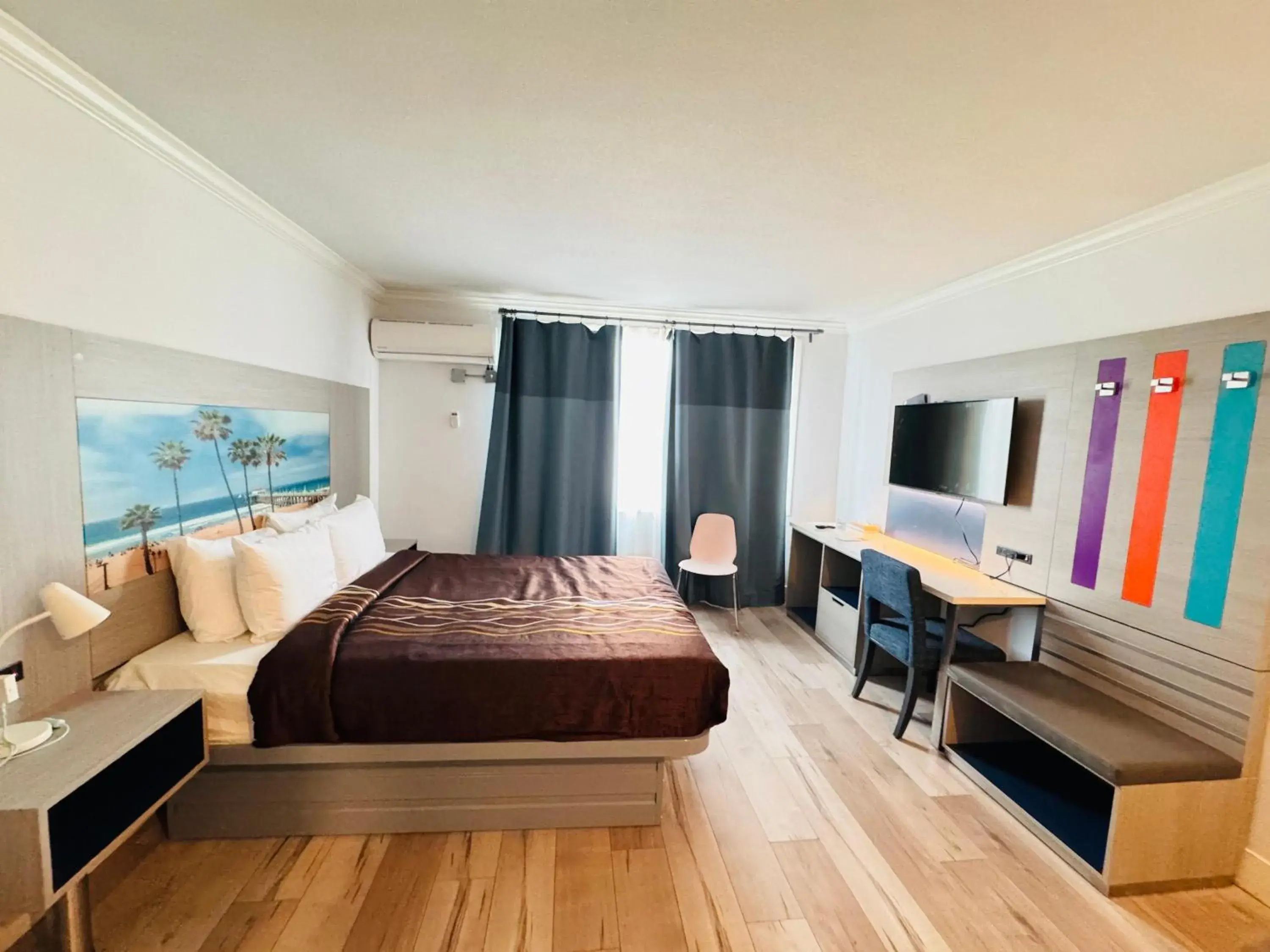 Bedroom, Bed in Hometel Suites Bedroom, Bed in Hometel Suites