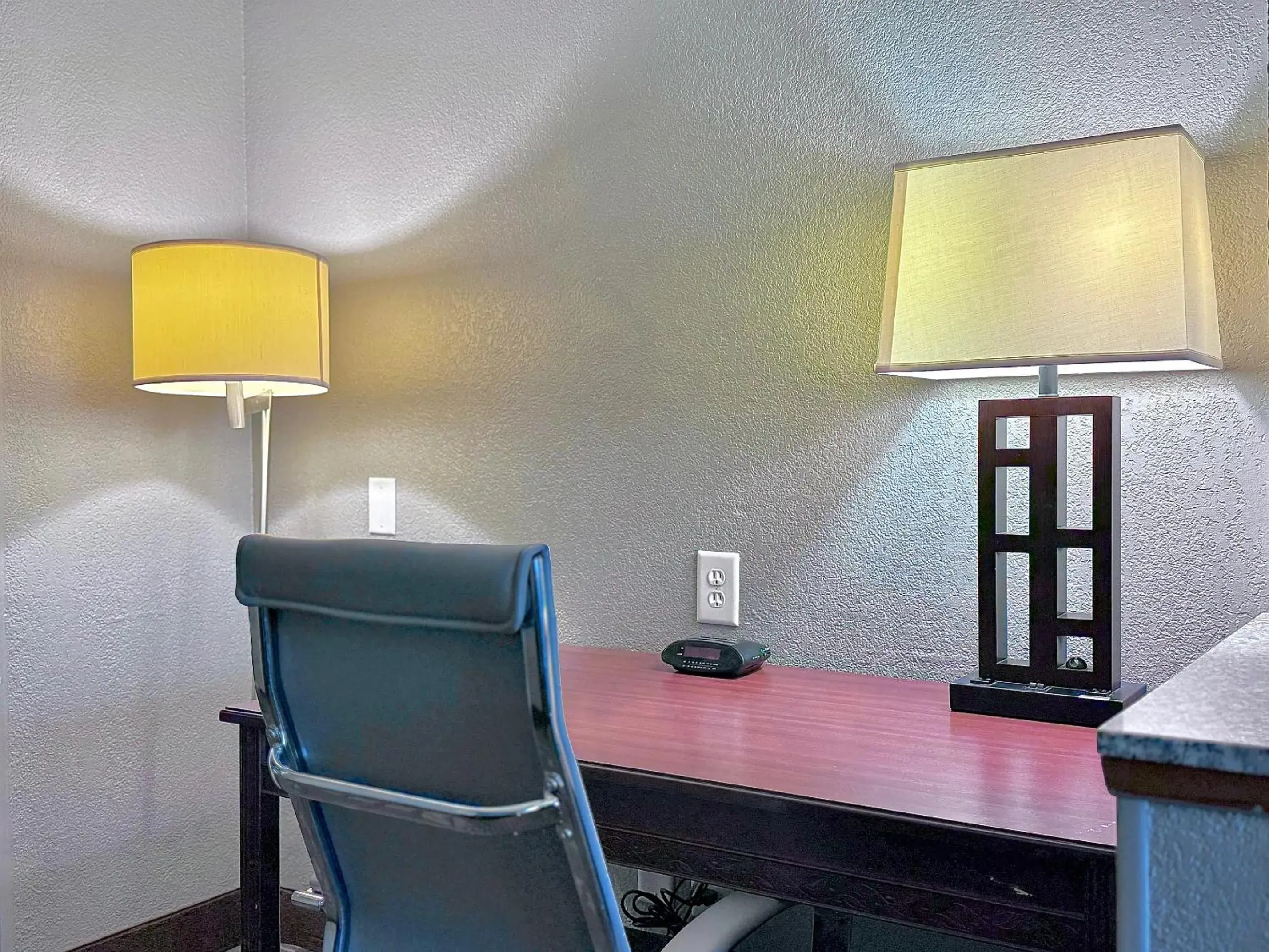 View (from property/room) in American Inn Cedar Rapids South View (from property/room) in American Inn Cedar Rapids South