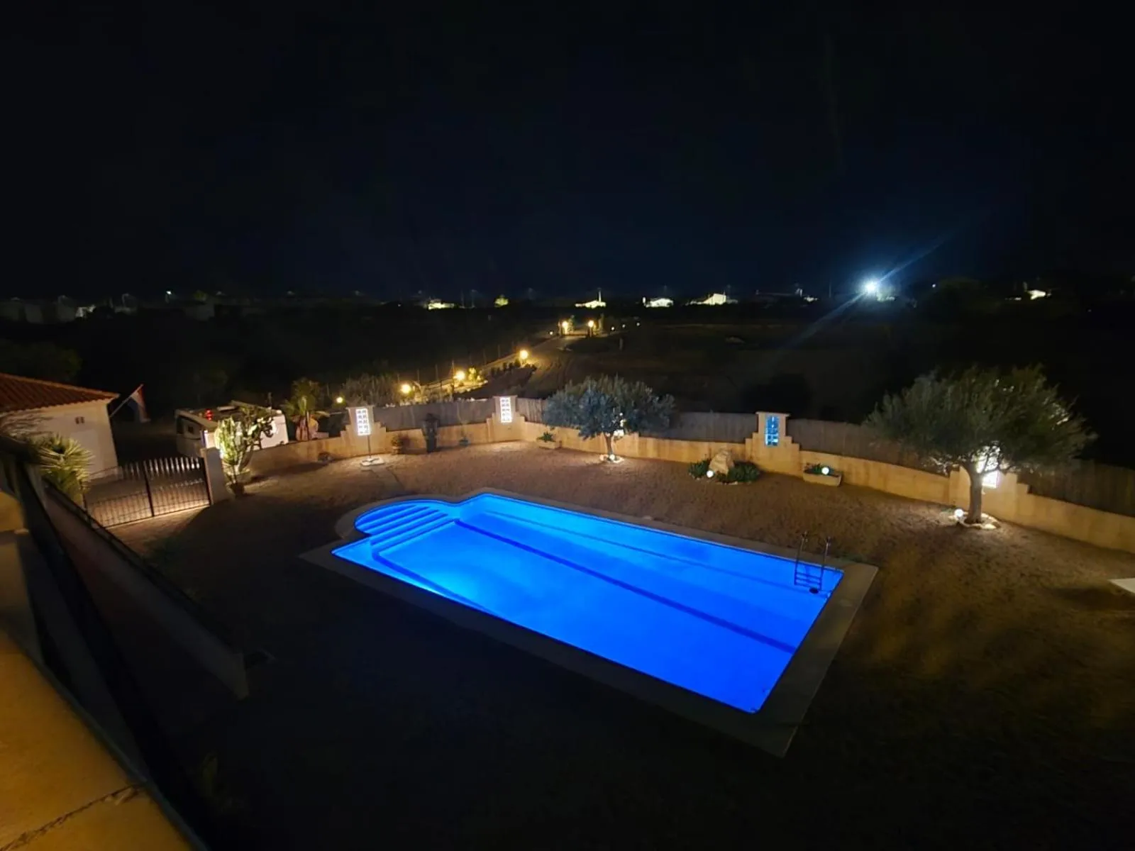 Swimming pool in Casa Barranca Bed and Breakfast