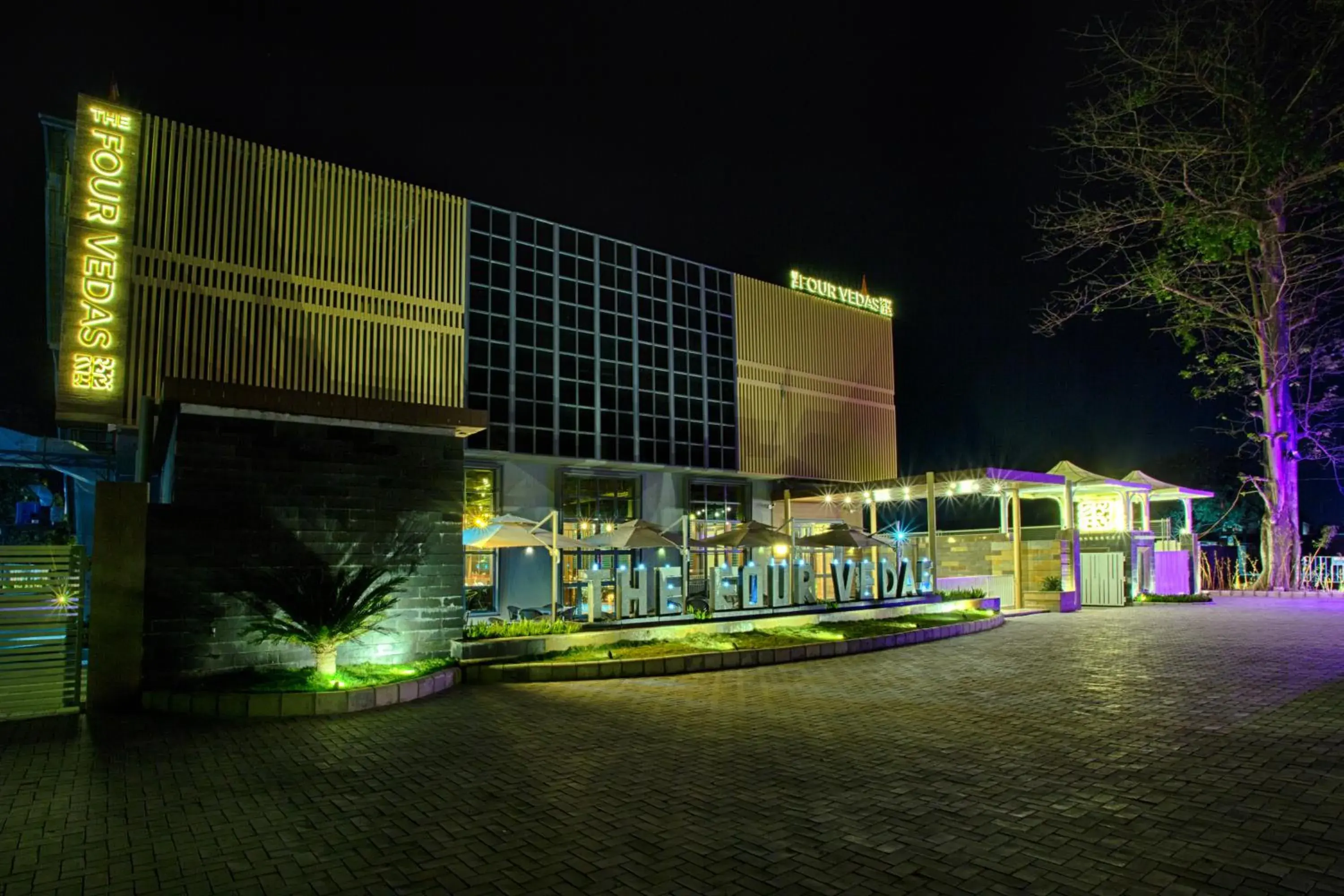 Property building in Four Vedas Hotel & Resort Property building in Four Vedas Hotel & Resort