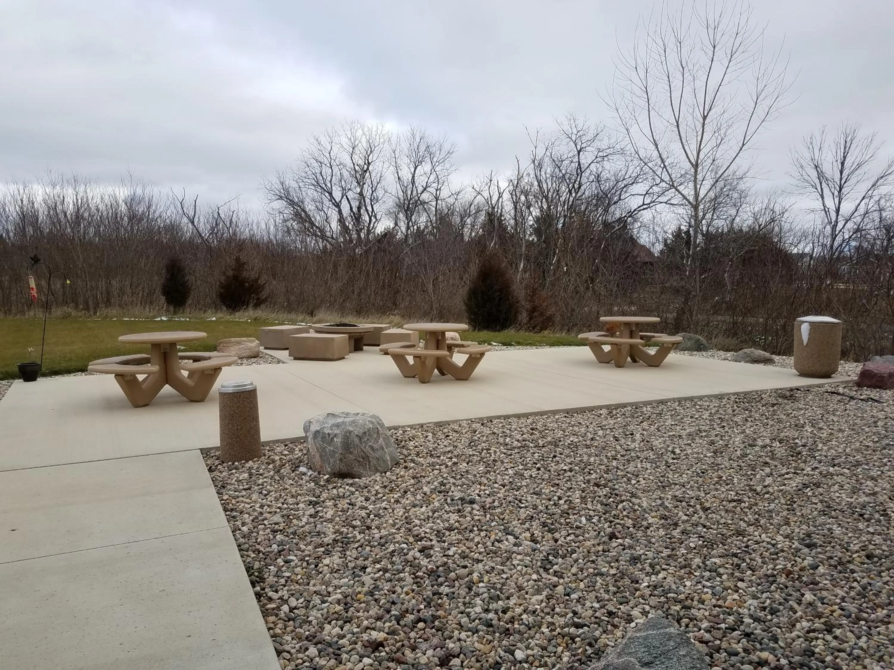 Property building in Okoboji Inn & Suites