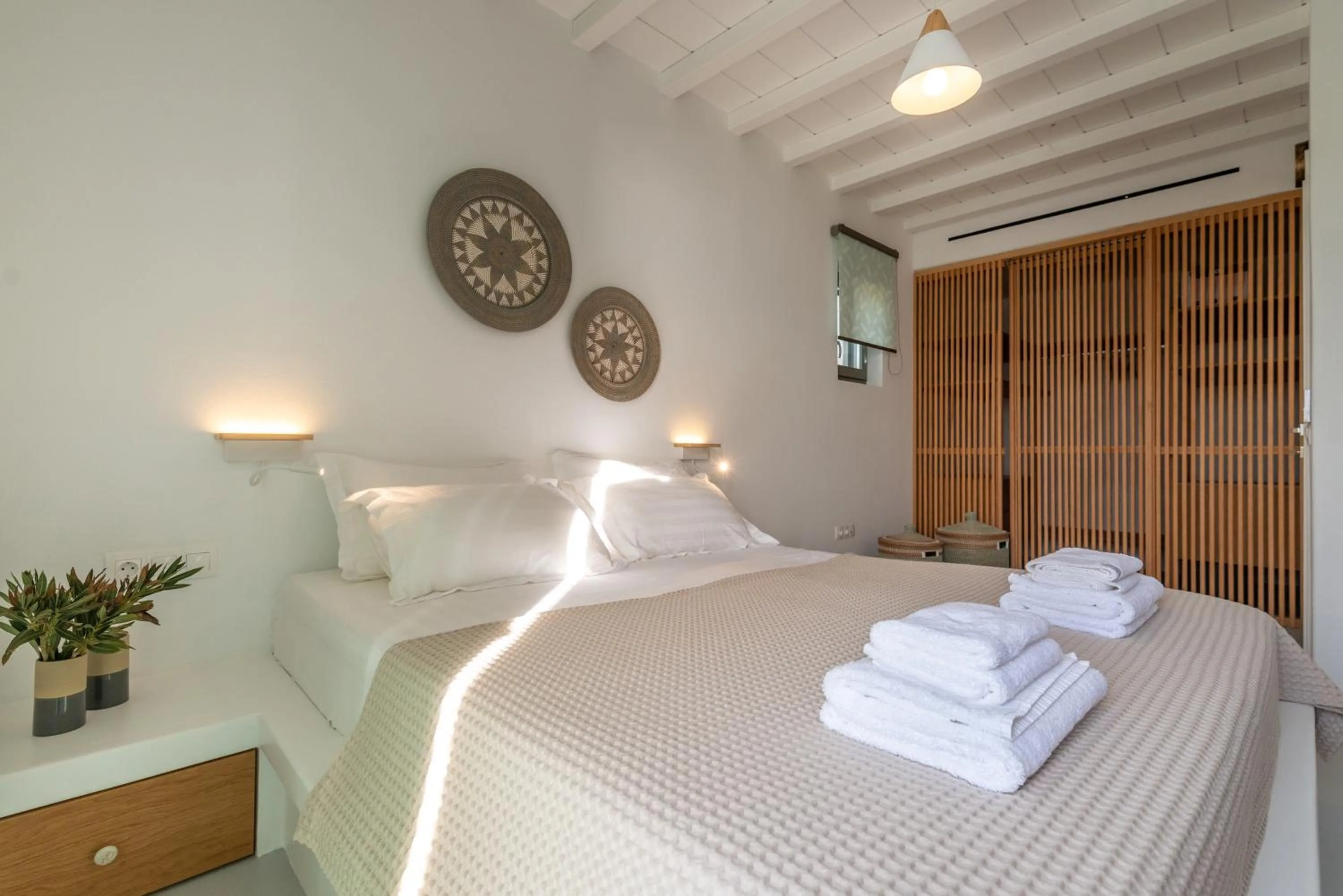 Bed in Phos Villas Tinos