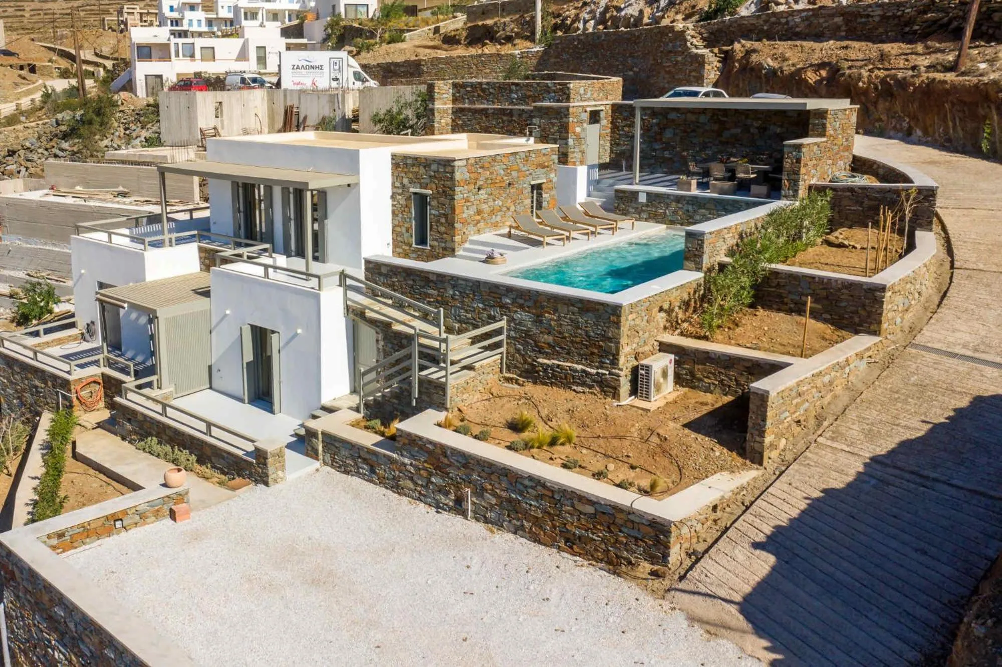 Property building in Phos Villas Tinos