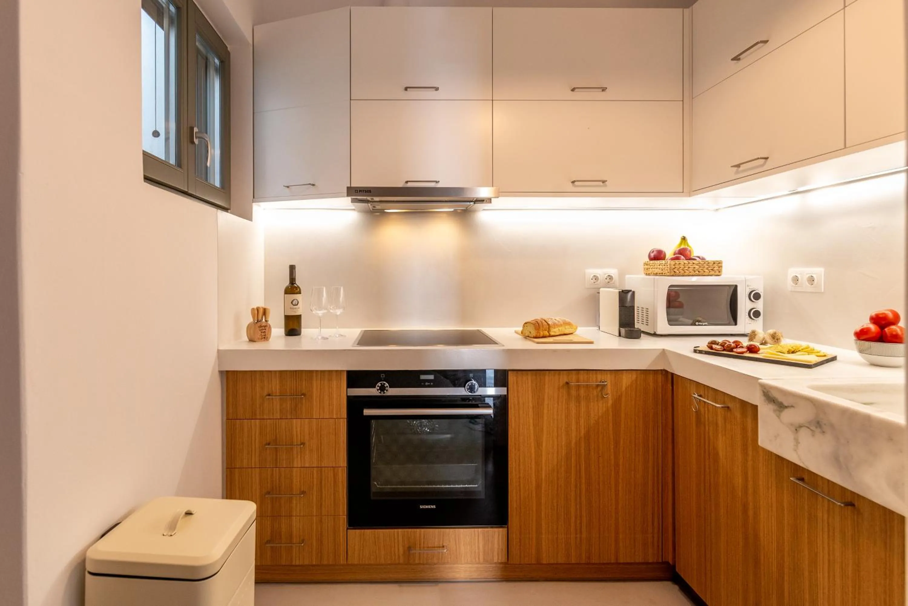 Kitchen or kitchenette in Phos Villas Tinos