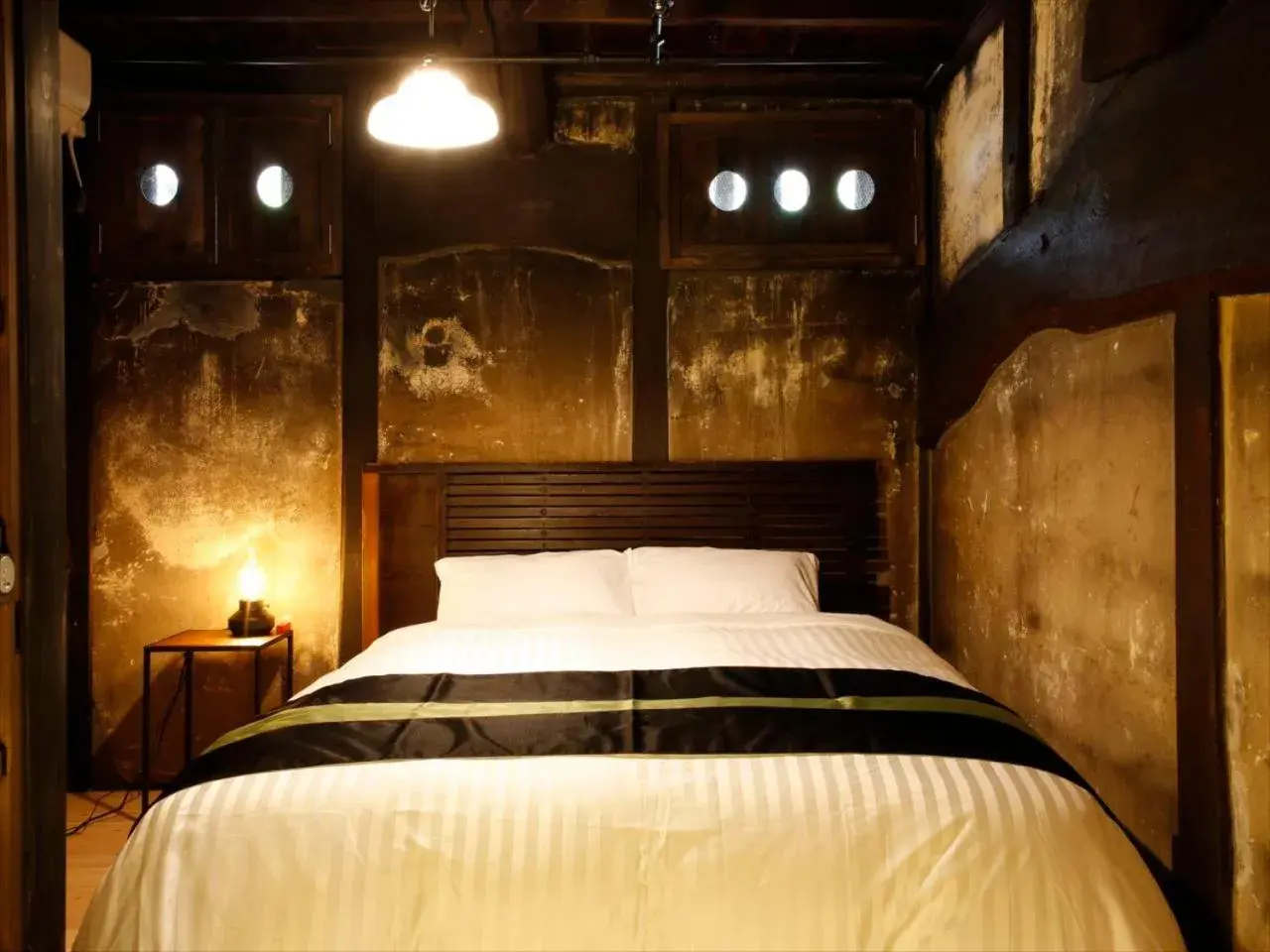 Bed in Yamasaki Ryokan Q Nakamonzenya Bed in Yamasaki Ryokan Q Nakamonzenya