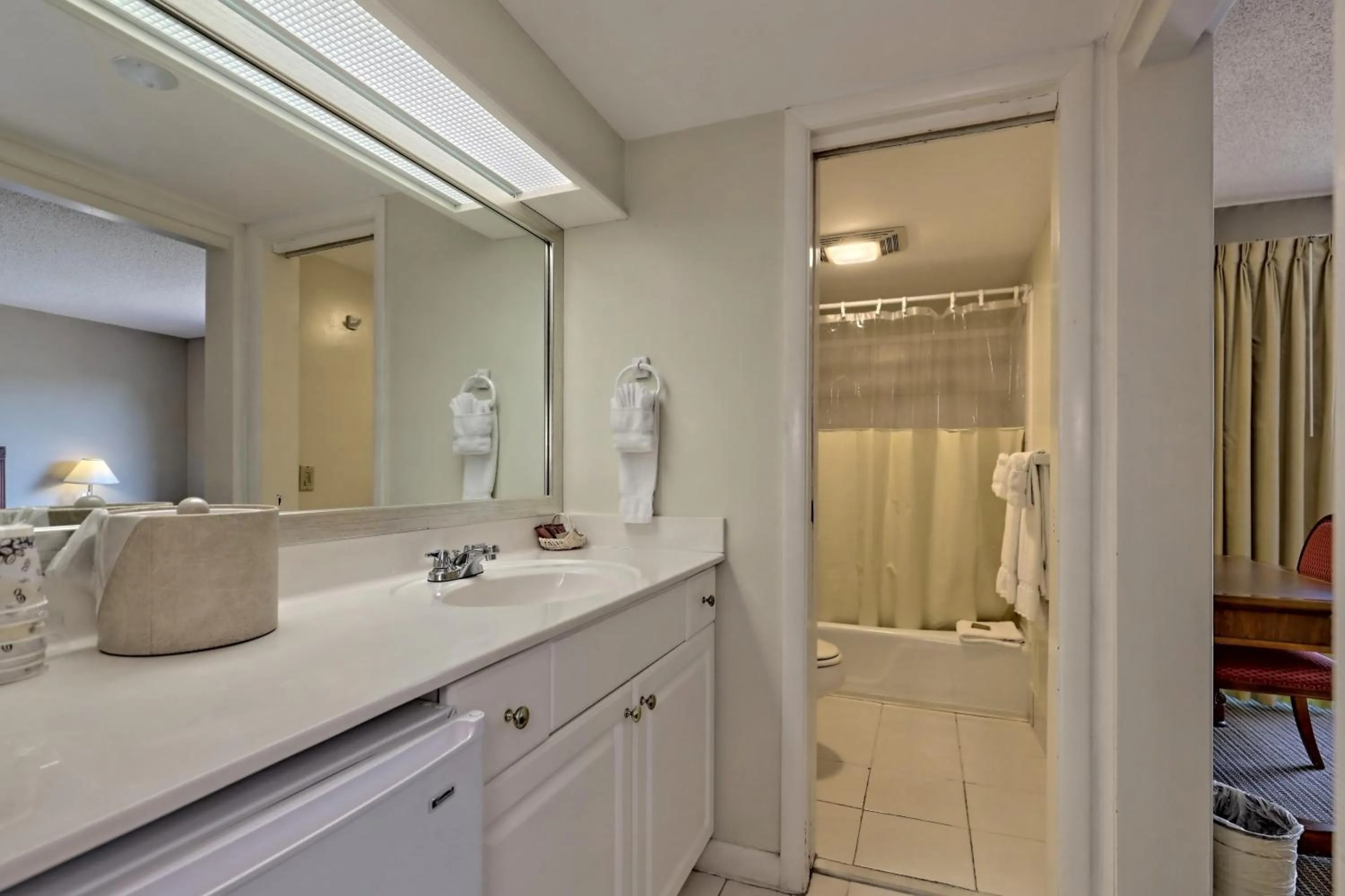Bathroom in Kingwood Resort & Golf Club
