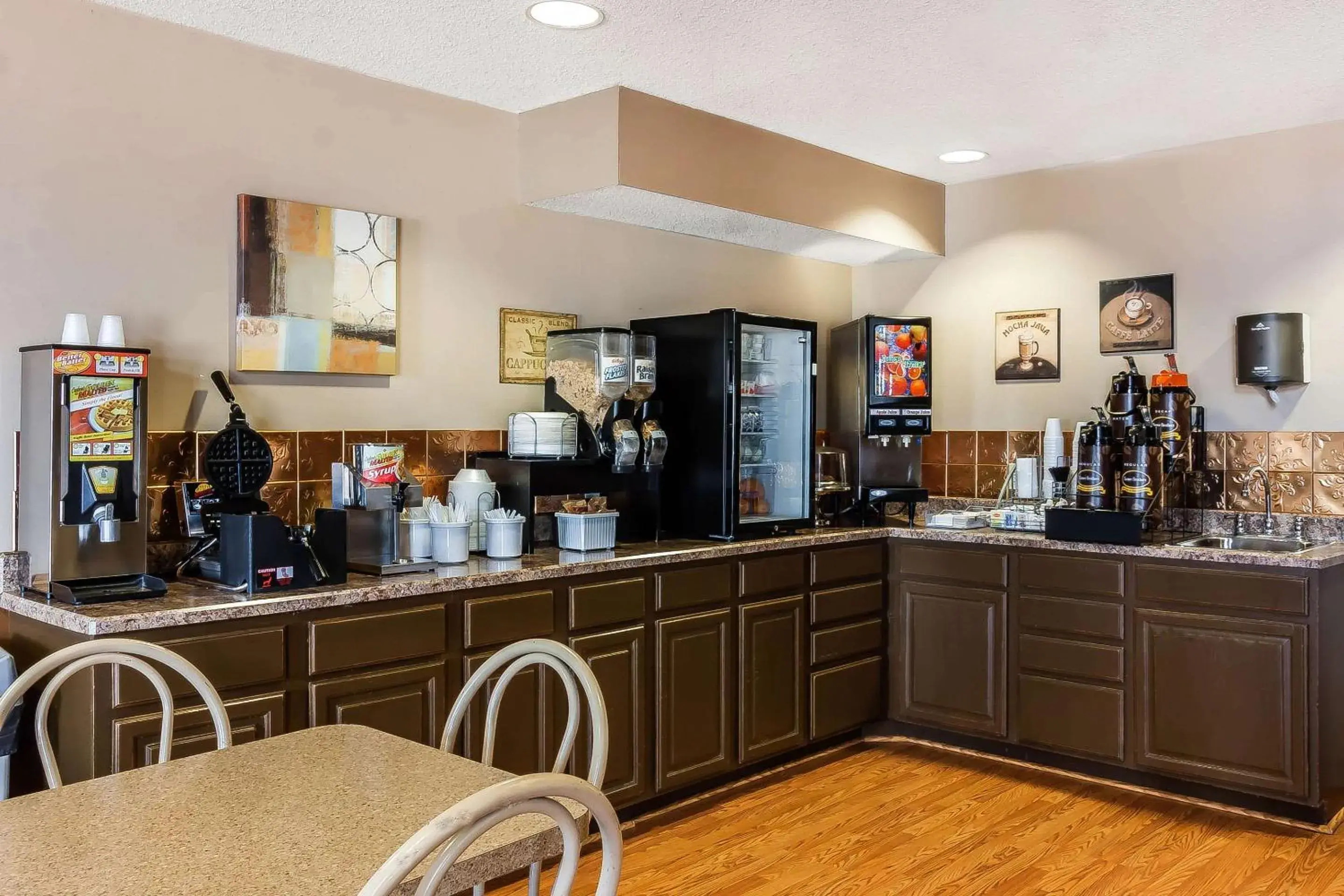 Restaurant/places to eat in Rodeway Inn Restaurant/places to eat in Rodeway Inn