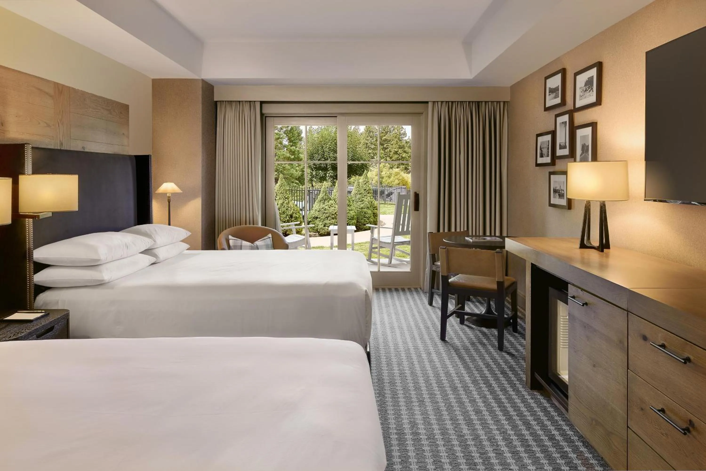 Bedroom, Bed in Hyatt Regency Lake Tahoe Resort, Spa & Casino