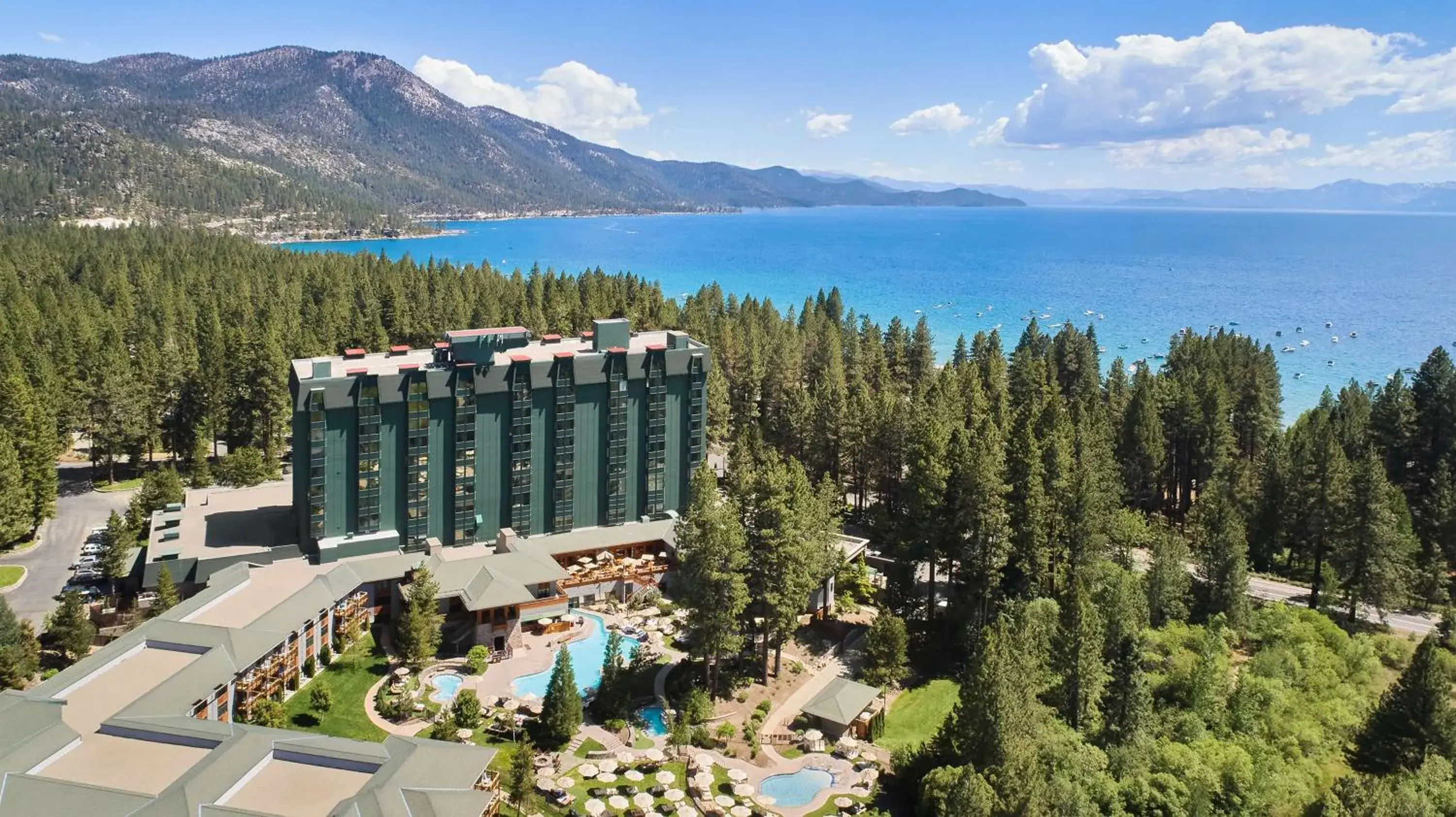 Property building in Hyatt Regency Lake Tahoe Resort, Spa & Casino Property building in Hyatt Regency Lake Tahoe Resort, Spa & Casino
