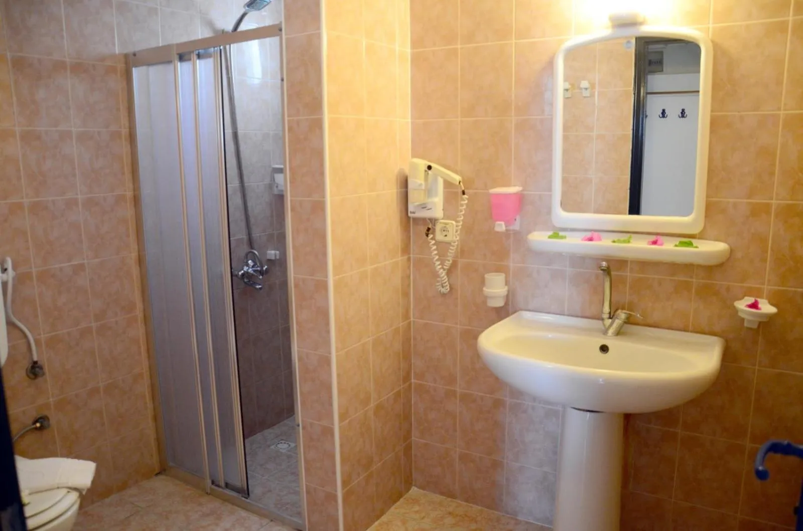 Shower in Sunpoint Hotel Bodrum