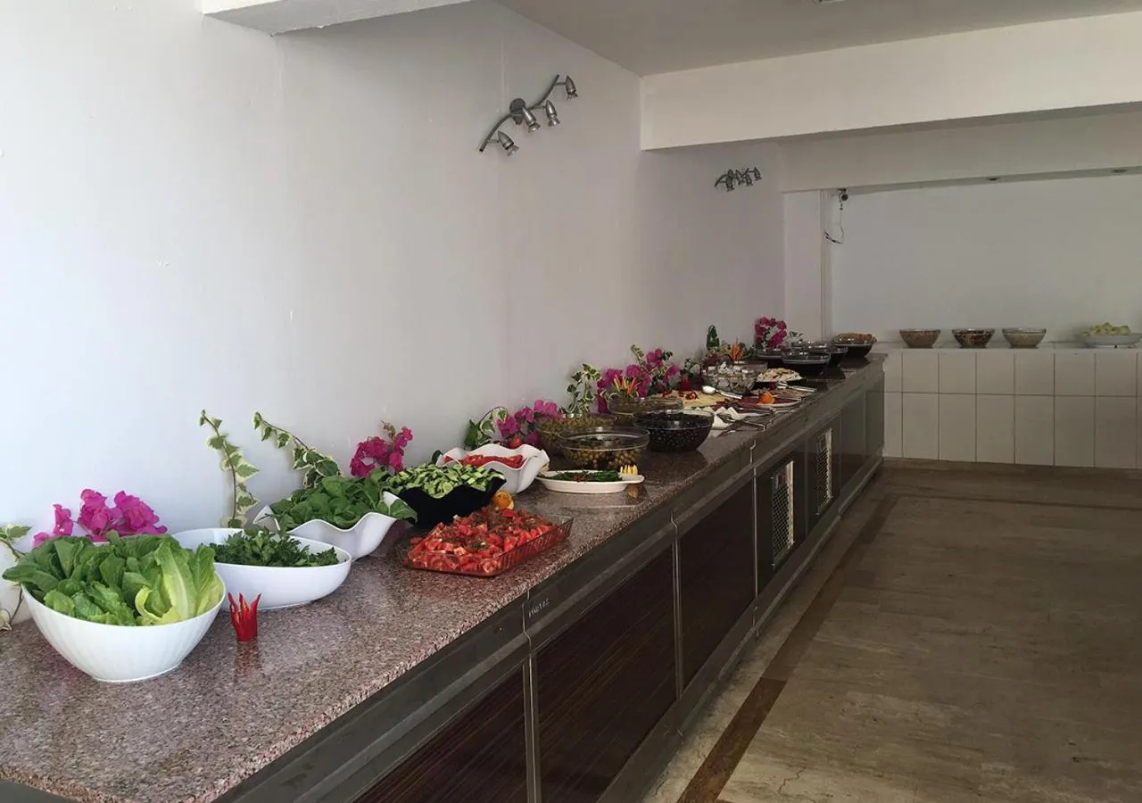 Food in Sunpoint Hotel Bodrum