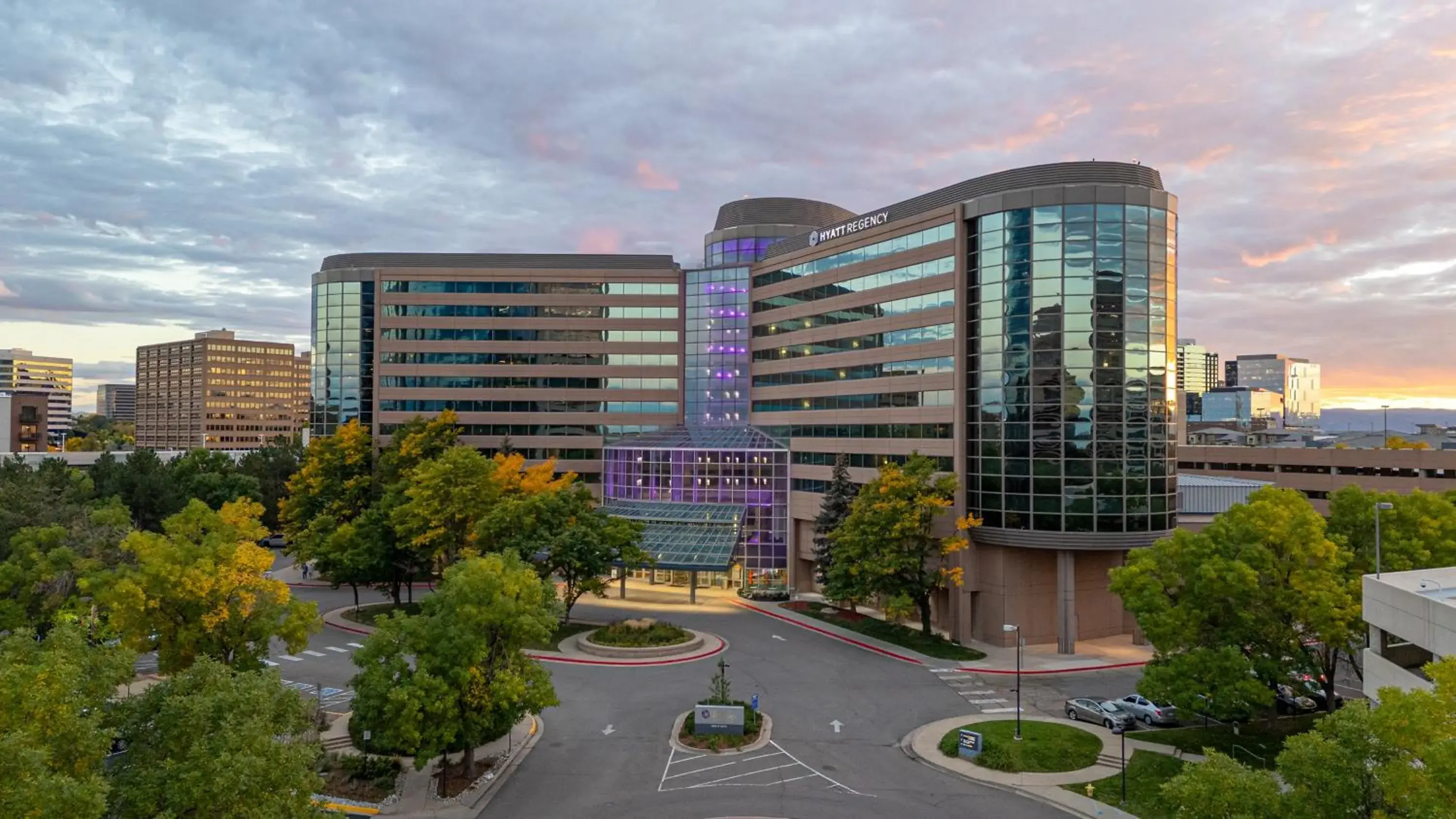 Property building in Hyatt Regency Denver Tech Center Property building in Hyatt Regency Denver Tech Center