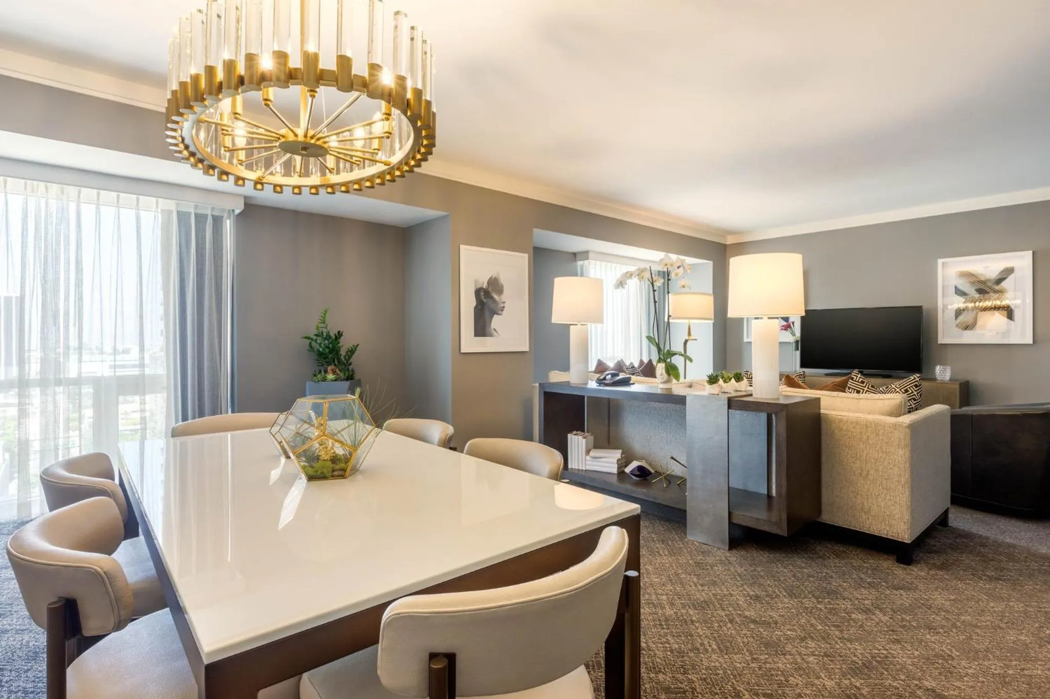 Photo of the whole room in Omni Los Angeles Hotel