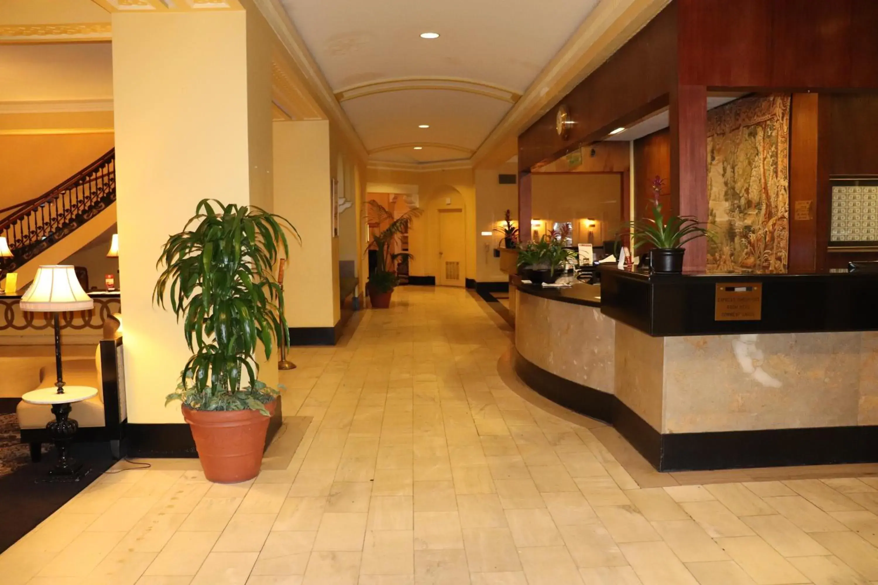 Lobby or reception in Arlington Resort Hotel & Spa Lobby or reception in Arlington Resort Hotel & Spa
