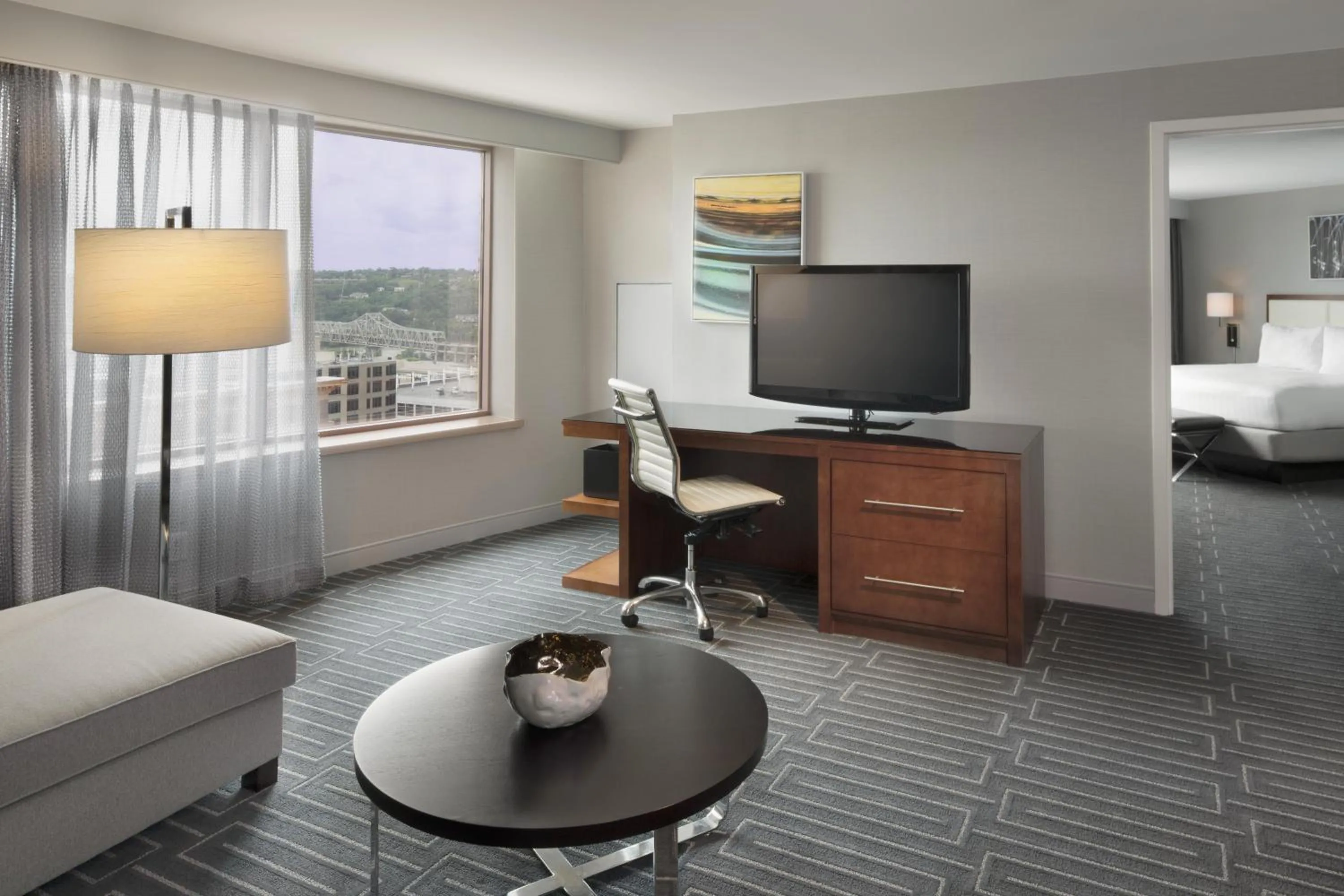 Photo of the whole room, Bed in Hyatt Regency Cincinnati