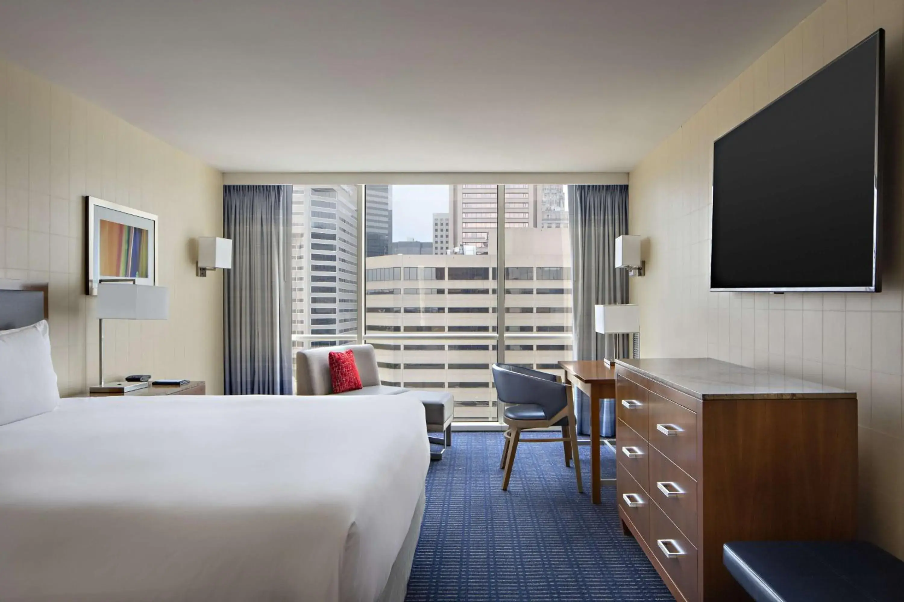 Bedroom, Bed in Hyatt Regency Baltimore Bedroom, Bed in Hyatt Regency Baltimore