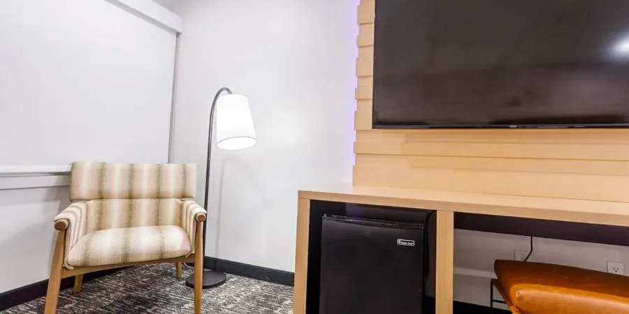 Communal lounge/ TV room in Wendover Nugget Hotel & Casino by Red Lion Hotels