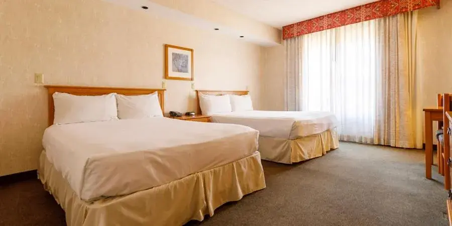 Bed in Wendover Nugget Hotel & Casino by Red Lion Hotels Bed in Wendover Nugget Hotel & Casino by Red Lion Hotels
