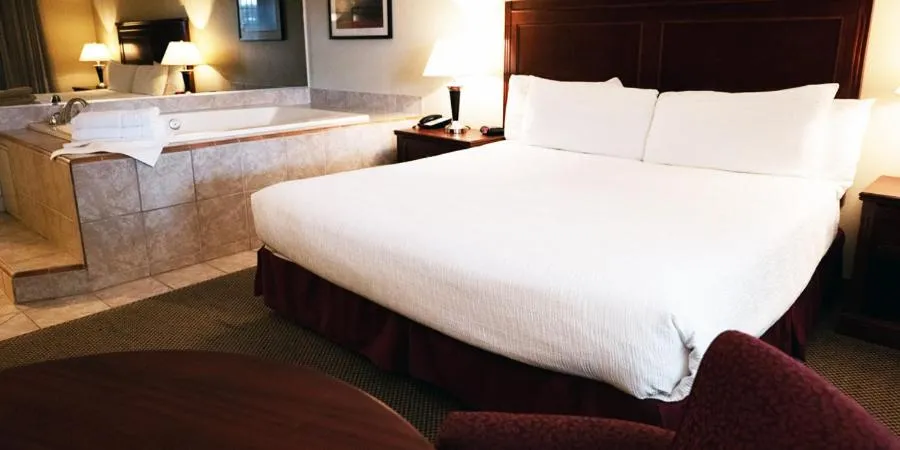 Bed in Wendover Nugget Hotel & Casino by Red Lion Hotels