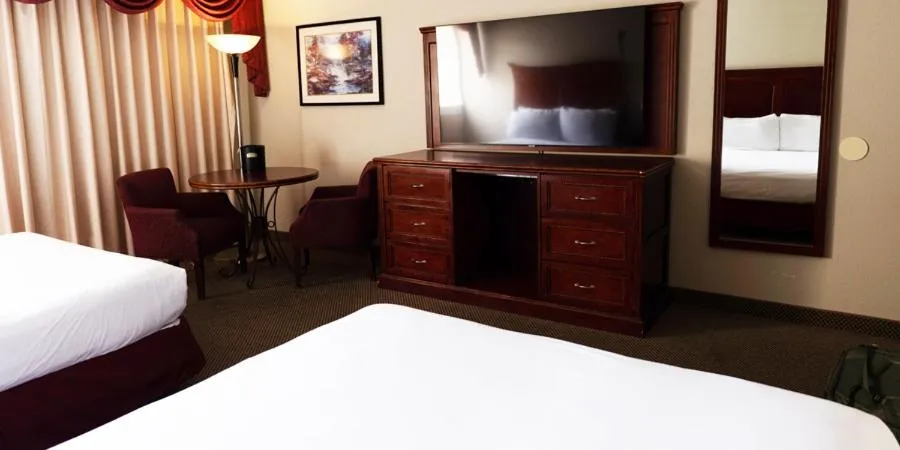 TV and multimedia, Bed in Wendover Nugget Hotel & Casino by Red Lion Hotels