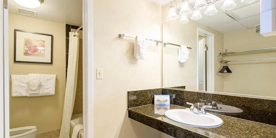 Bathroom in Wendover Nugget Hotel & Casino by Red Lion Hotels