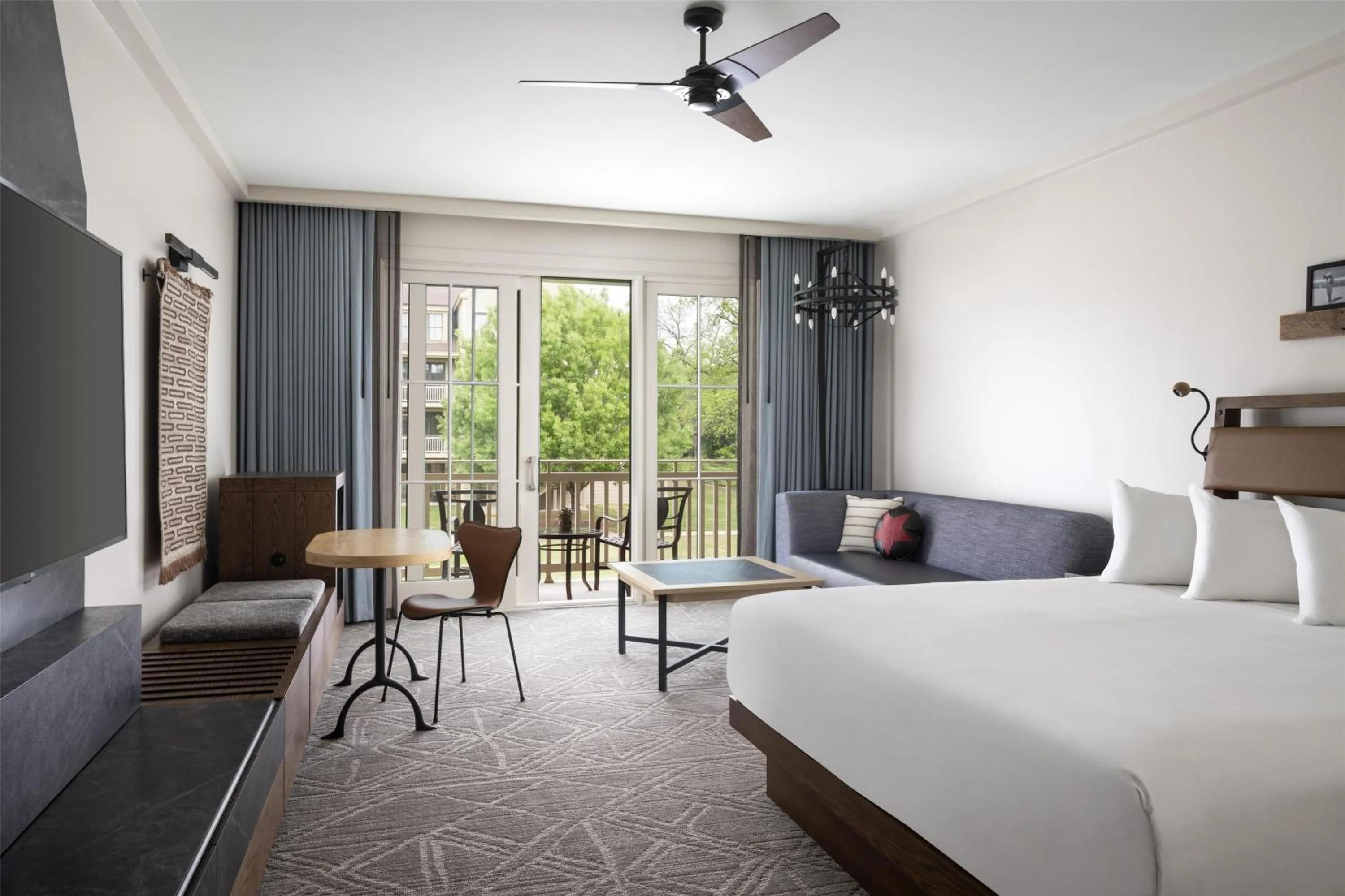 Bedroom, Bed in Hyatt Regency Lost Pines Resort and Spa