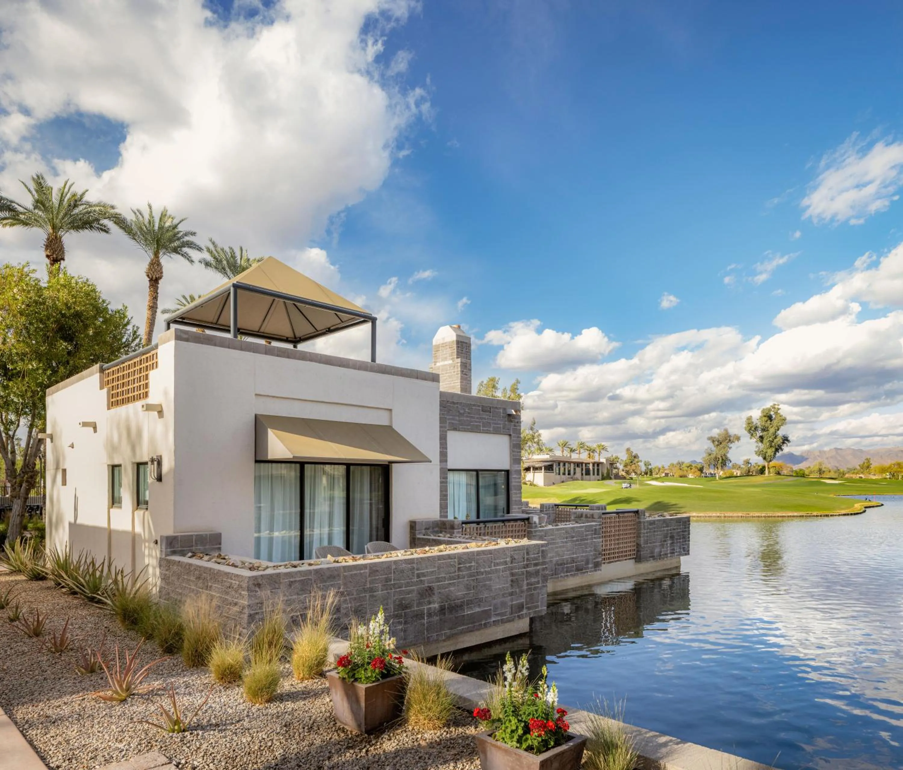 Property building in Grand Hyatt Scottsdale Resort